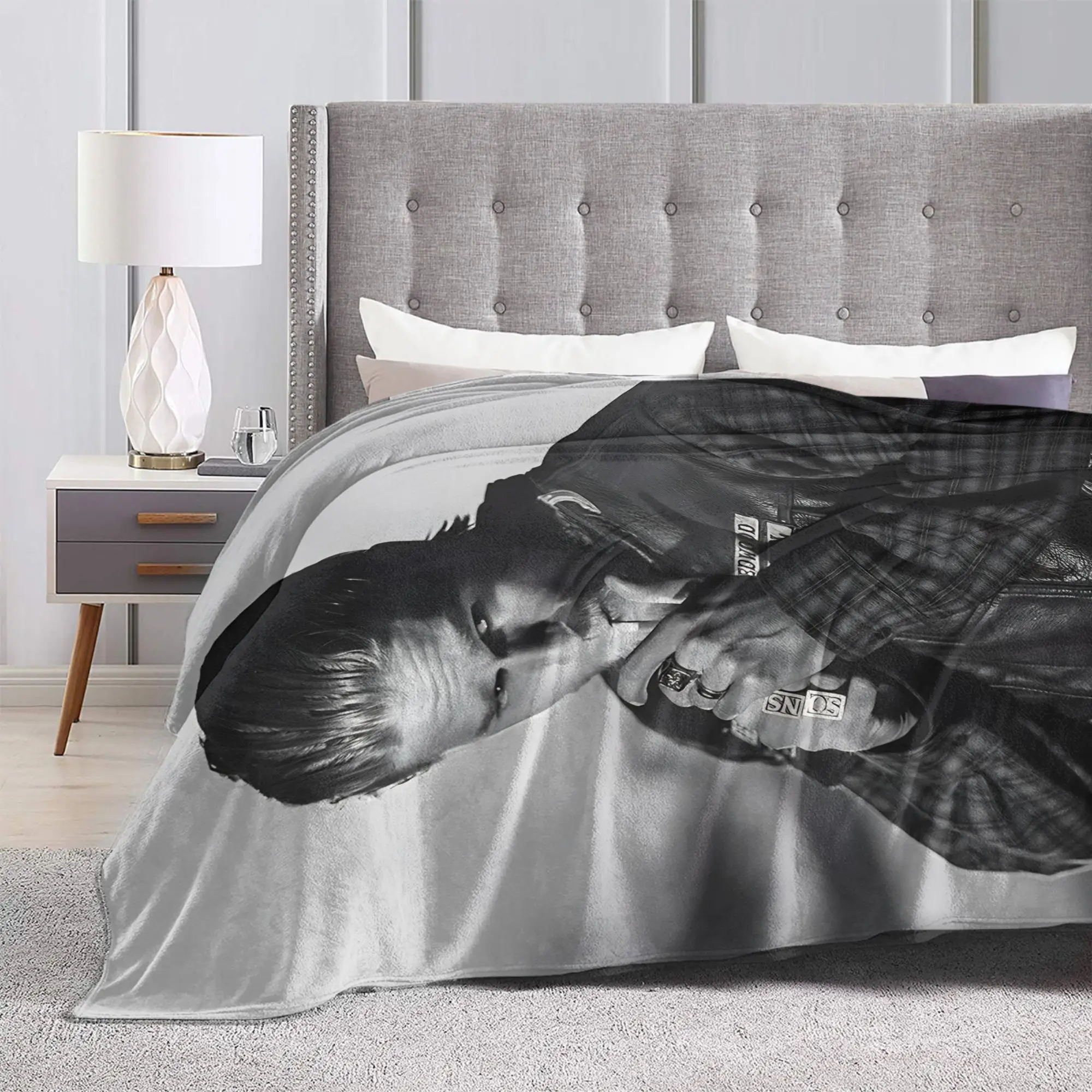 تشارلي هونام الوحش إد جين قصة لينة بطانية دافئة التخييم أفخم رمي بطانية كرسي الفانيلا المفرش أريكة غطاء سرير #3