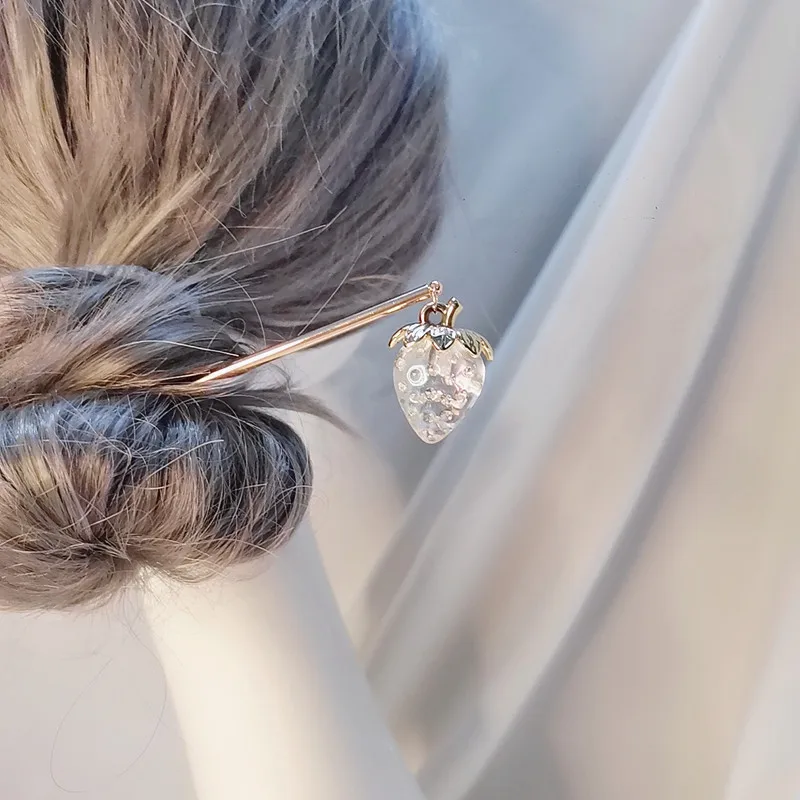 3165 Summer Design Transparent Little Strawberry Cute Simple Girl Hairpin Daily Bun Hair Stick Ancient Style Hair Accessory