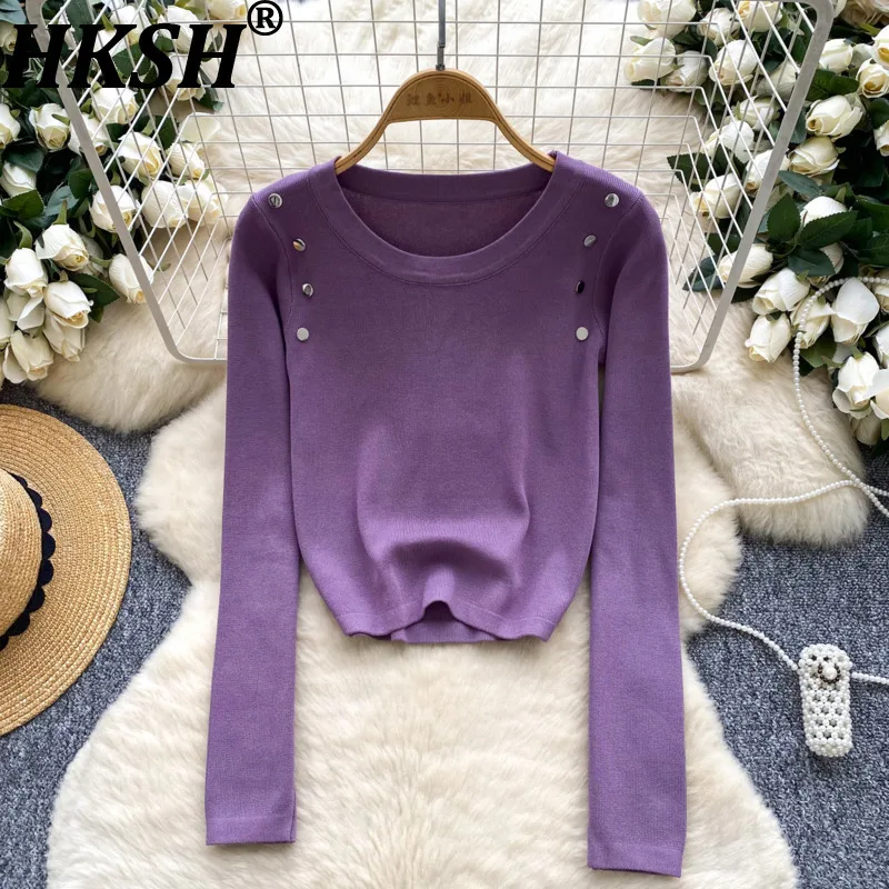 

HKSH Autumn New Women Trendy High Sense Casual Sweater Inner Layer Base Shirt Ins Metal Buckle Round Neck Long Sleeve Top HK9417