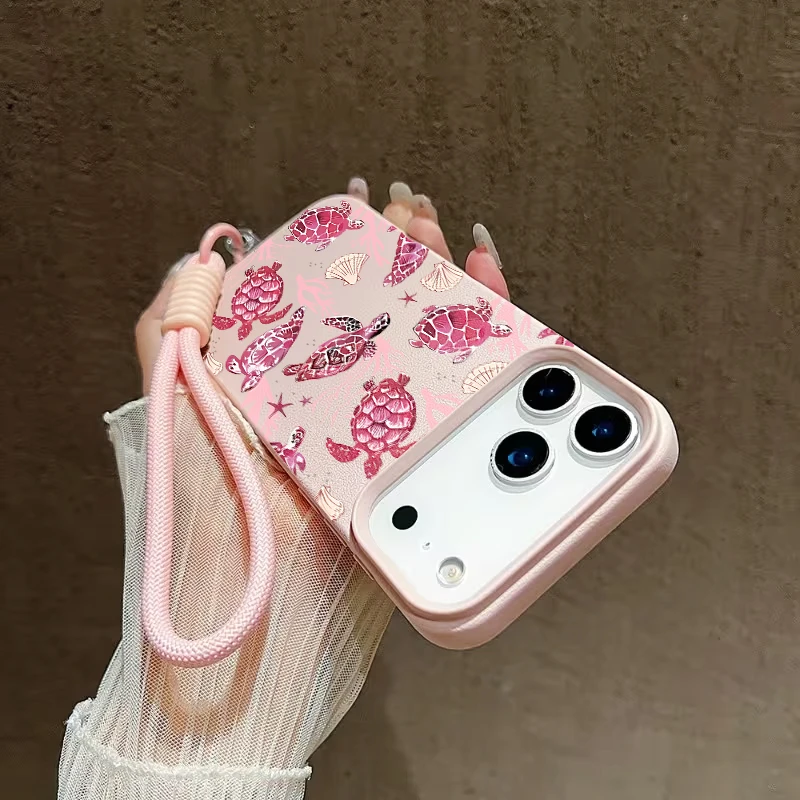 Niedliche Handgelenkschlaufen-Hülle für iPhone 13 14 16 Pro Max Hüllen iPhone 11 12 17 ProMax 13 15 Plus XR Sea ​ ​ Turtle INS mit Lanyard-Hülle – Detail 3