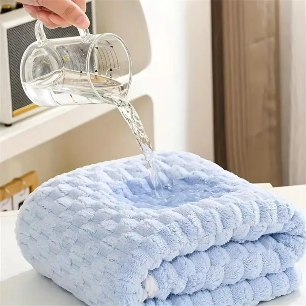 70 * 140CM Ultra-Fine Fiber Towel Ultra-Fine Fiber Quick Drying Thickened Bath Towel Super Absorbent Coral Velvet