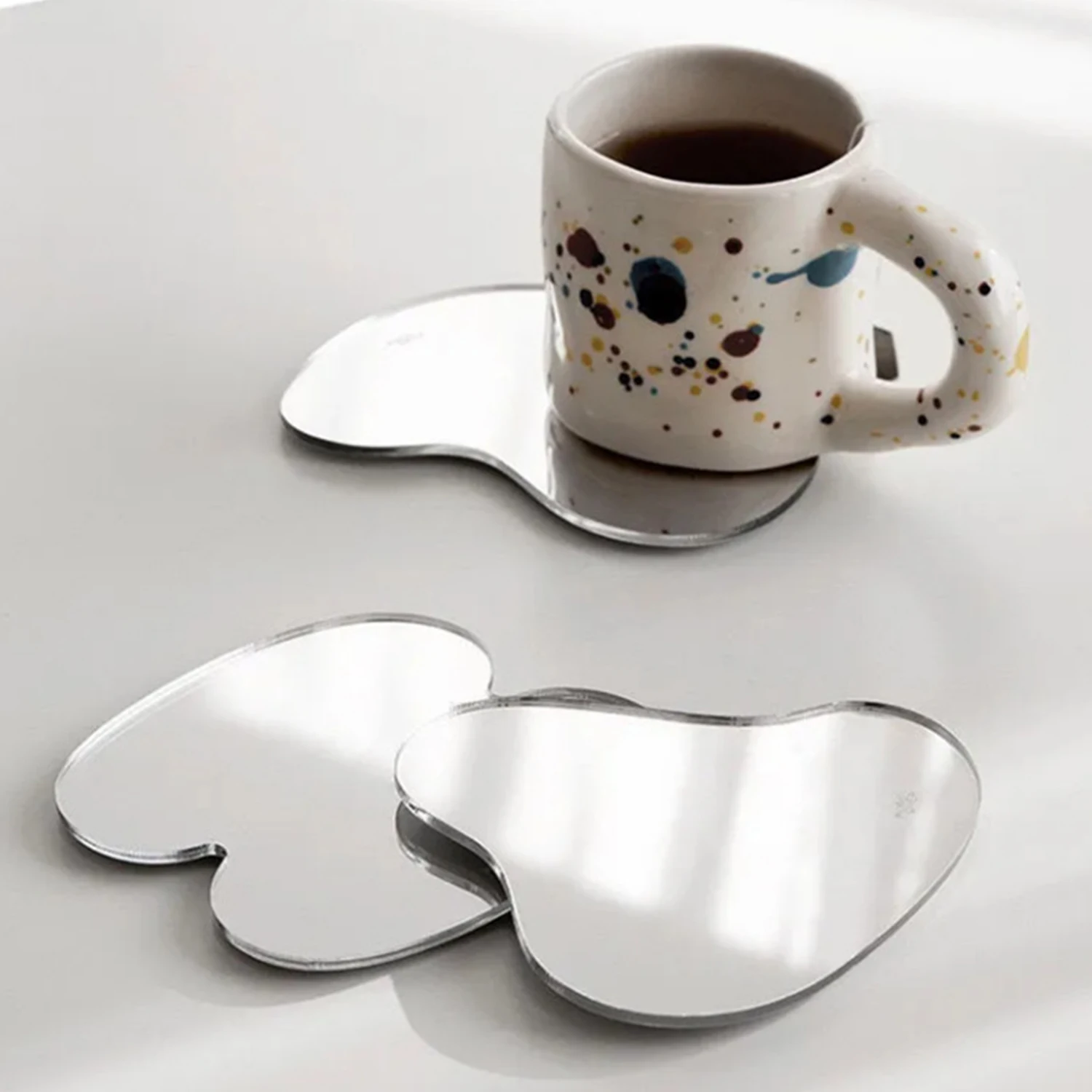 Ins Style Mirror Surface Acrylic Coaster Irregular Cup Pad Dining Table Placemat Cafe Decor Mug Mats Home Decoration