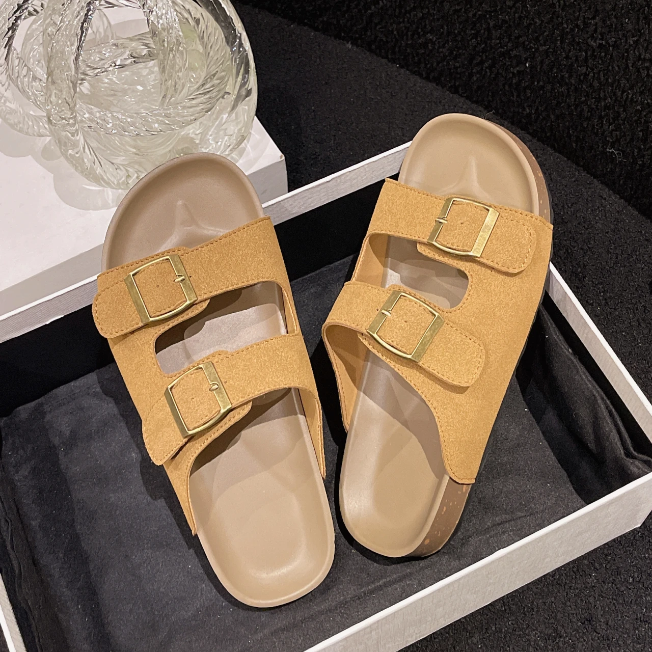 

Luxury Beach Women Sandals Summer Flats Clip Toe Casual Slippers Design Walking Beach Slides Dress Cozy Slingback Flip Flops