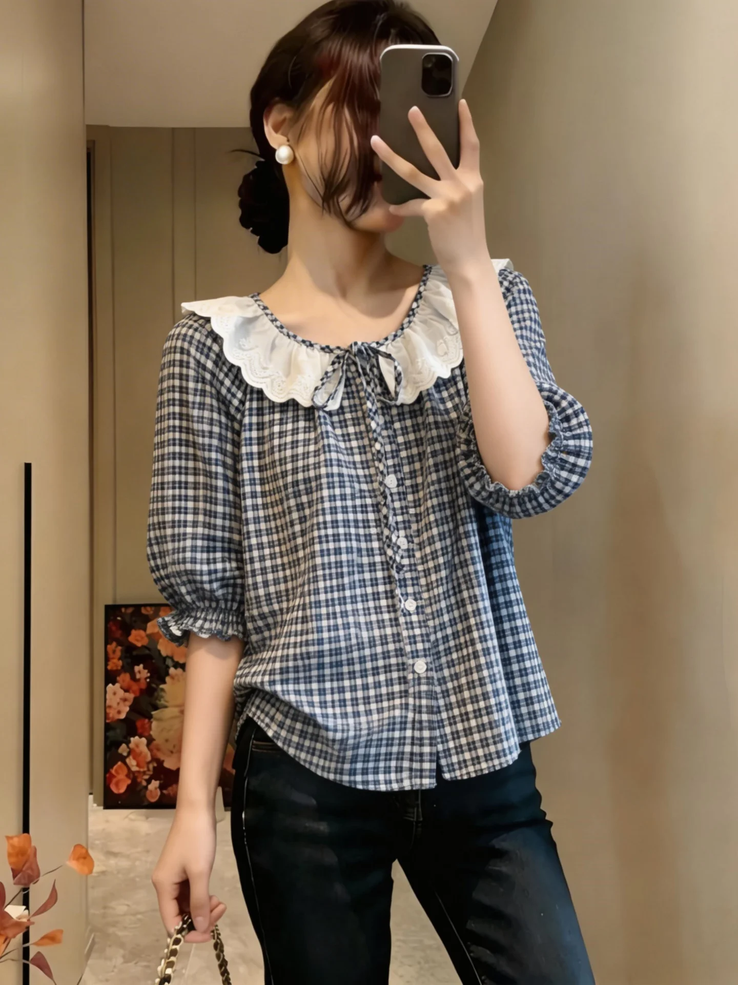 

Slimming Plaid Base Shirt Women Summer 2026 Large Size Bubble Sleeve Doll Collar Lace Top Korean Style Commute Wind Loose Fit