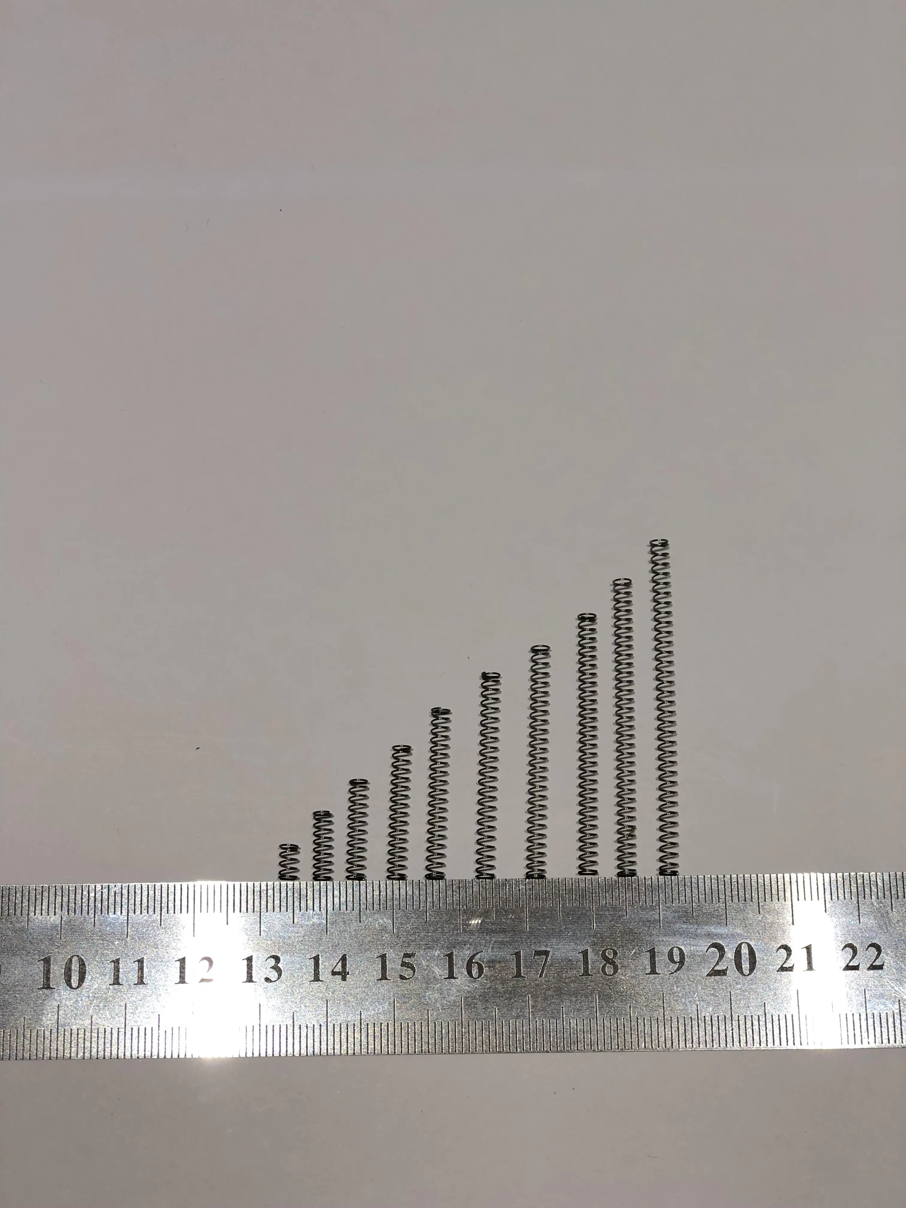 20pcs/Lot 0.35mm Stainless Steel Micro Small Compression Spring OD 2-8mm Length 5mm to 50mm
