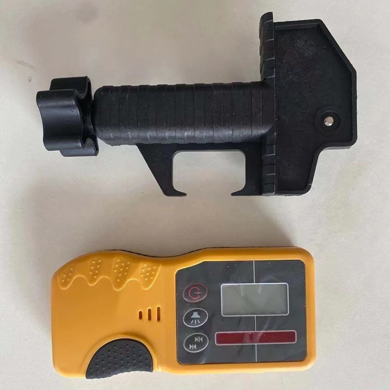 Odbiornik samopoziomującego obrotowego poziomu laserowego Ourdoor Obrotowy detektor poziomu laserowego z wytrzymałym zaciskiem