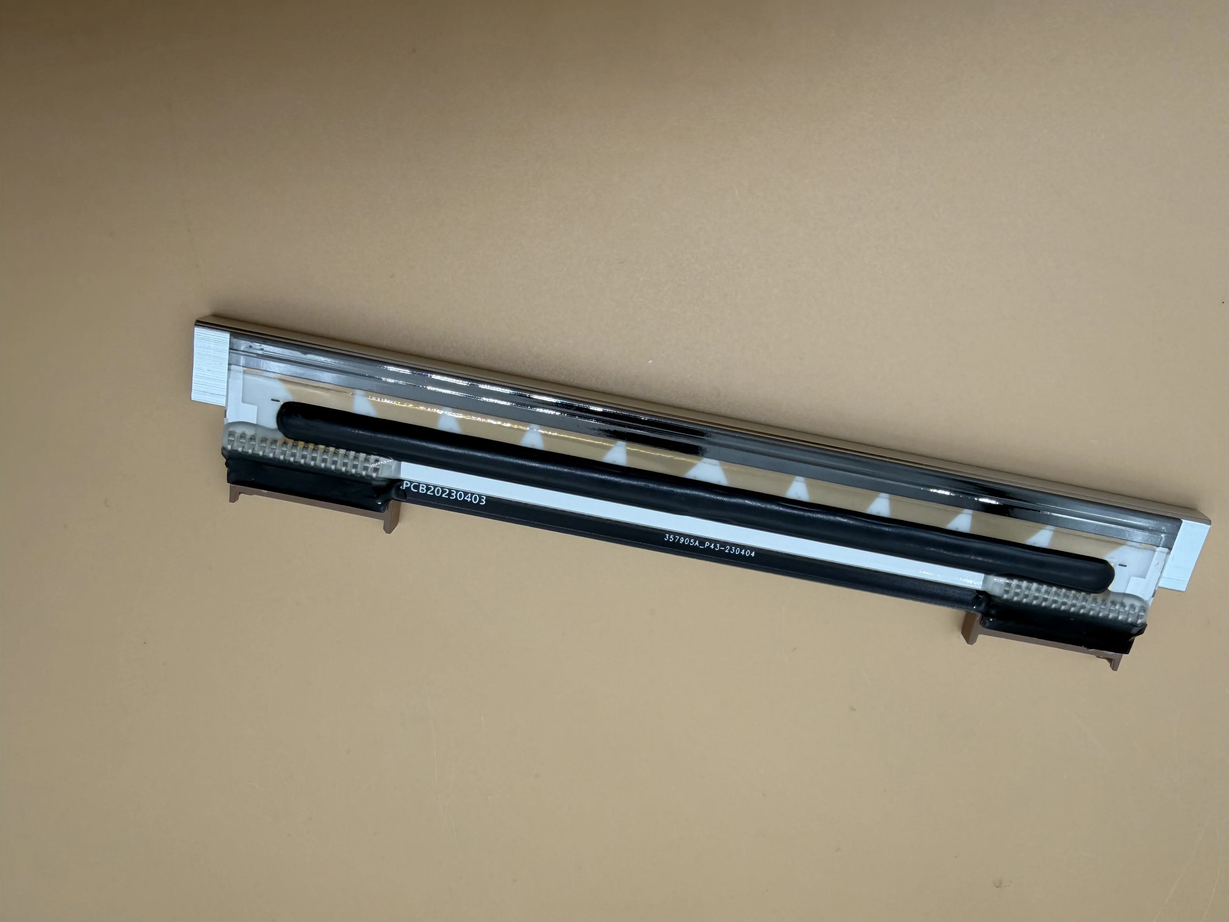 

Печатающая головка для термопринтера серии 203DPI, новая, в наличии, бесплатная доставка, GT800 / GT820 / GT830 G810