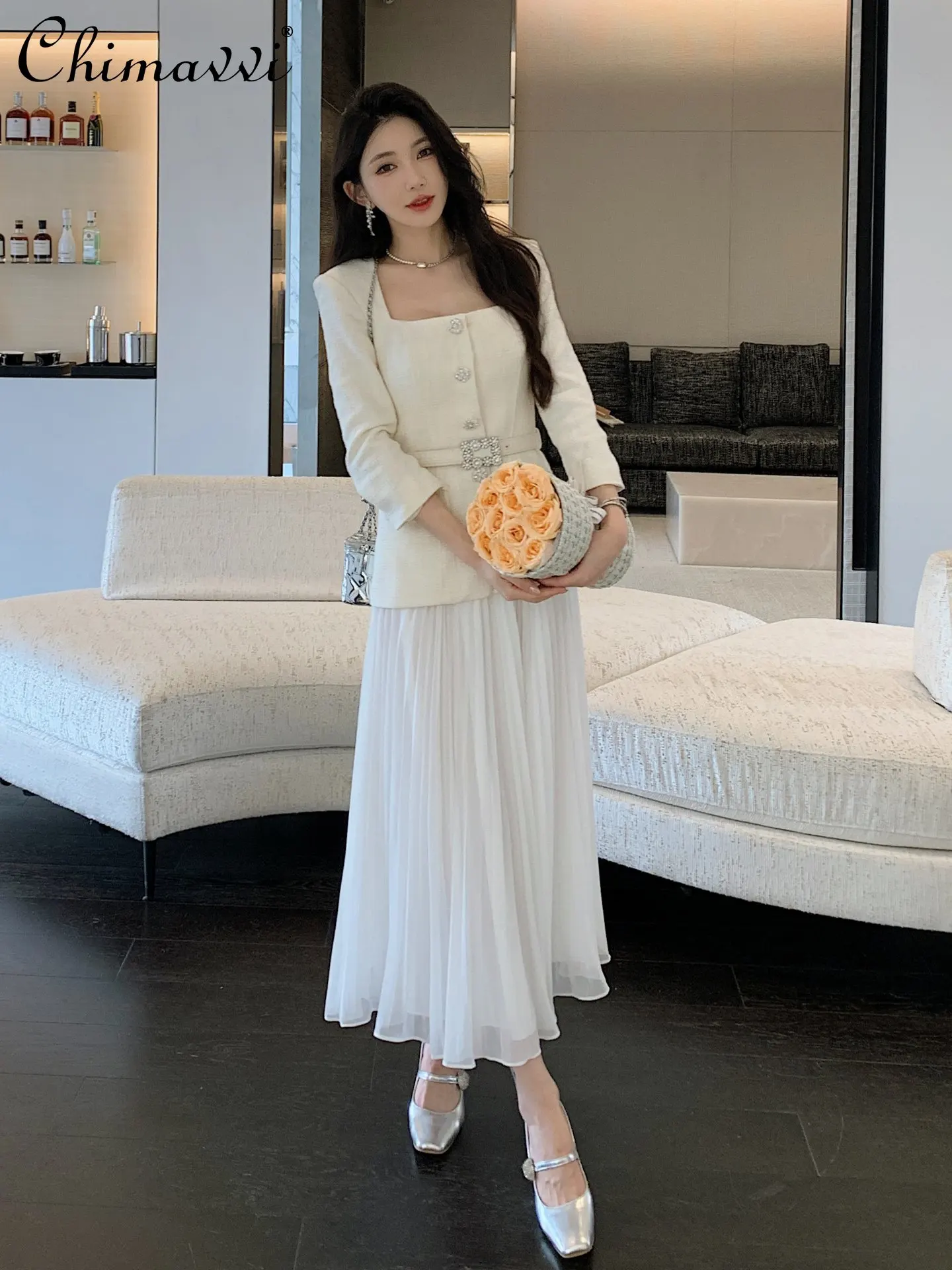 

Autumn New French Light Luxury High-End Fashion Off-White Dress Women Elegant Slim Fit Fake Two-Piece Party Pleated Long Dress