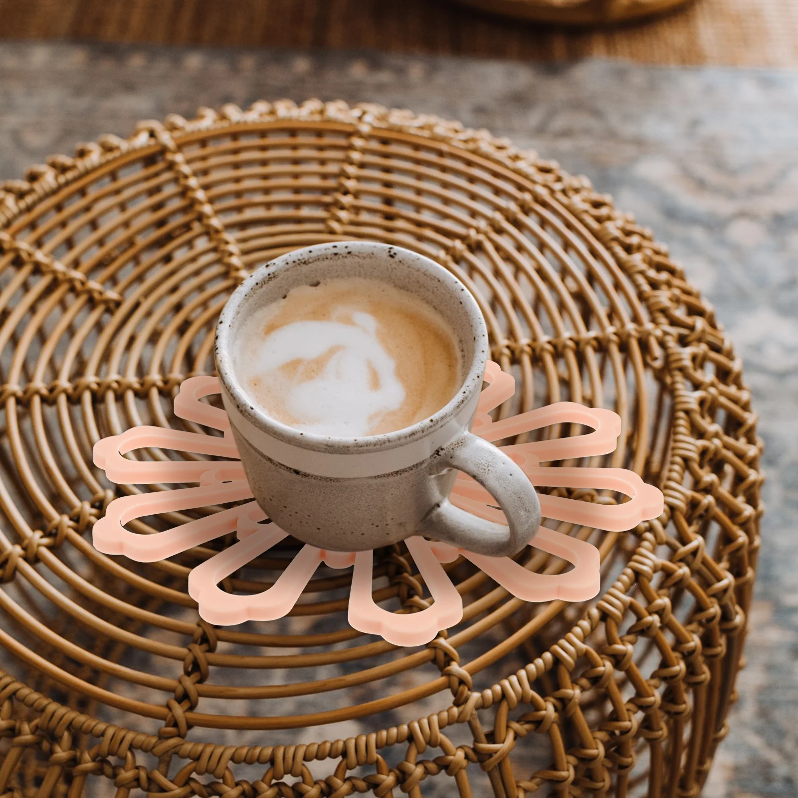 

3 Pcs Flower Shaped Pot Holder Hollow Petal Mat Kitchen Cup Coaster Heat Resistant Table Mat Anti Scalding Decorative Hot