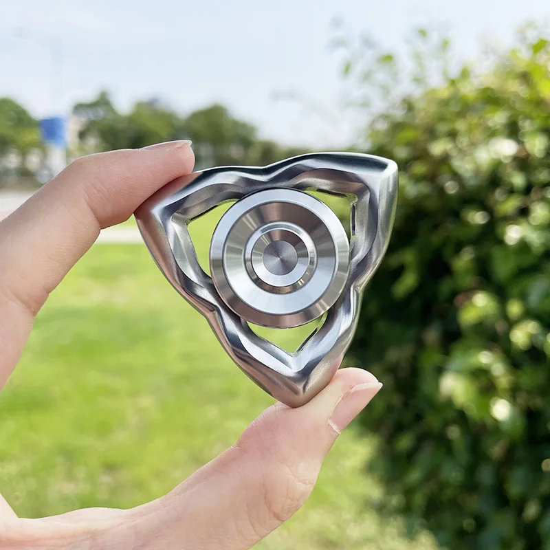Novel Three-leaf Stainless Steel Hand Spinner EDC Fidget Spinner Stress Relief Toy ADHD Fidget Toy Fingertip Spinning Toy