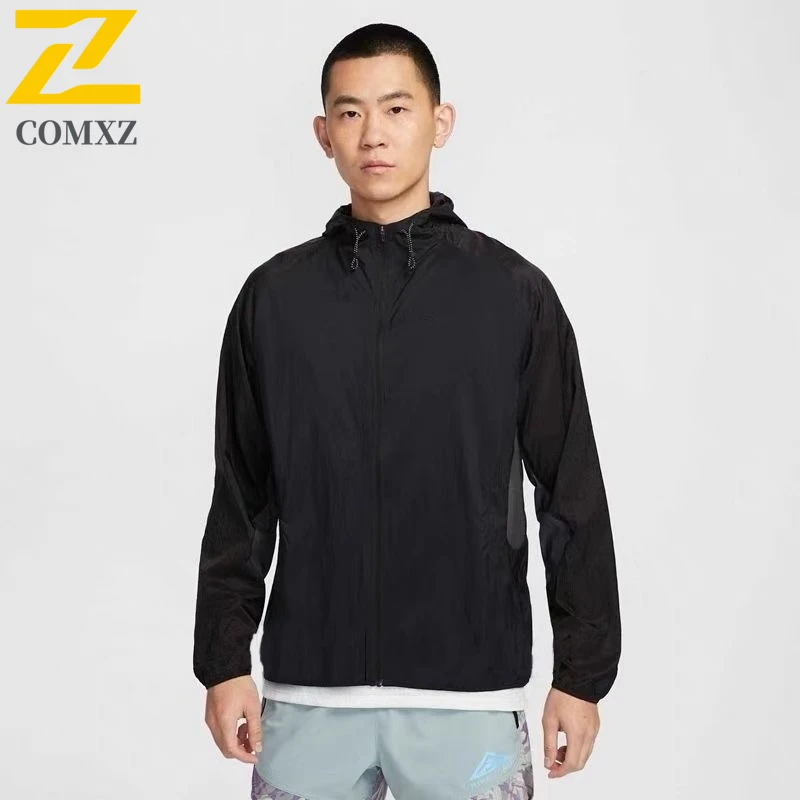 

COMXZ Windbreaker Men Jacket 2025 Loose Classic Trendy Loose Waterproof Outdoor Sport Running Hooded Jacket Autumn Thin Coat