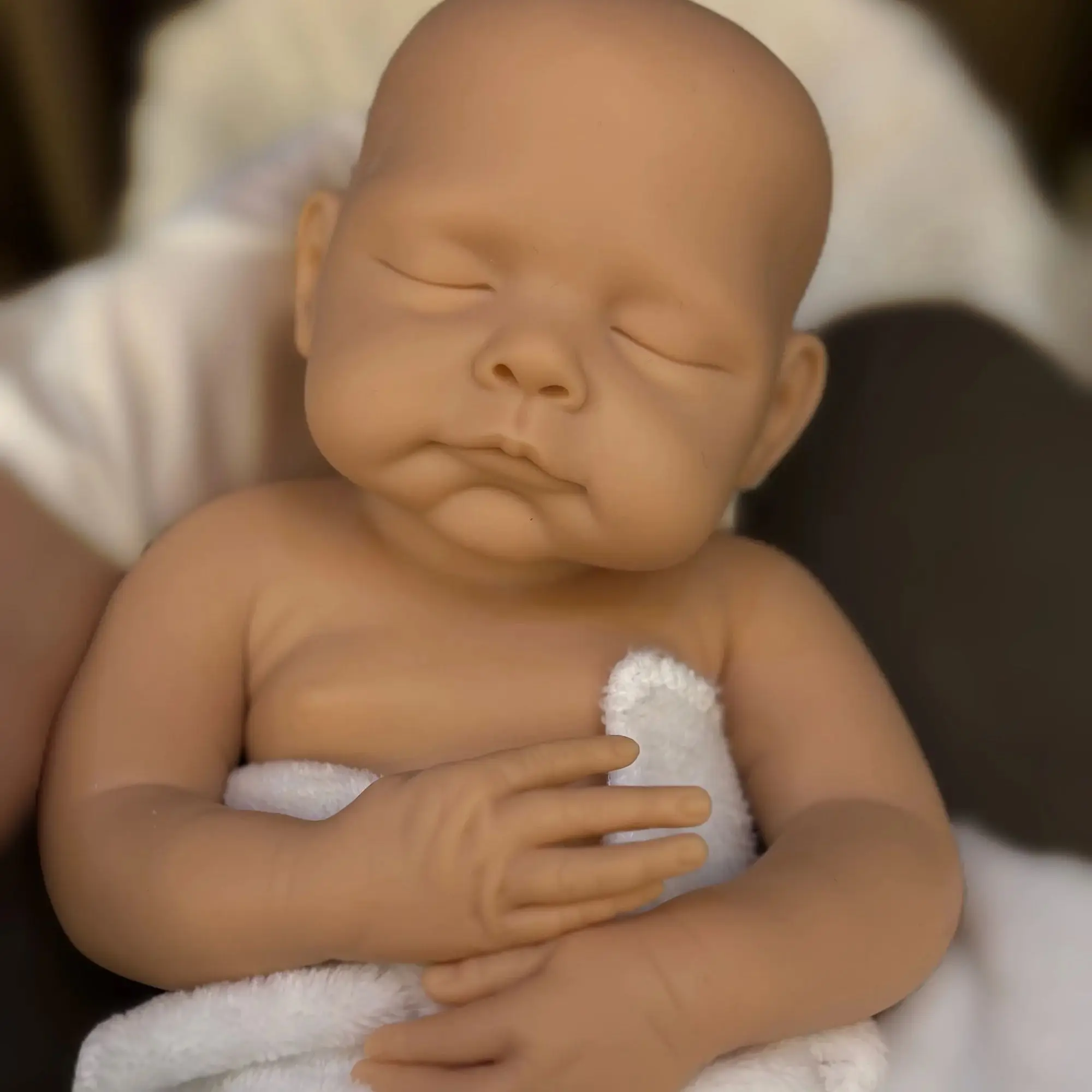 

18-дюймовая кукла Эрик Реборн для девочек, неокрашенная, мягкая силиконовая кукла Bebe Reborn, игрушки для детей, рождественские подарки Reborn Baby