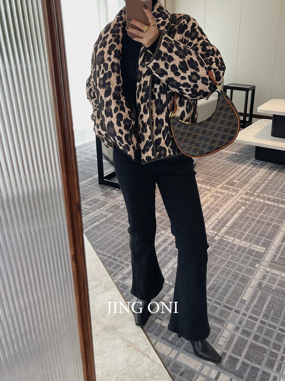 Leopard Short Padding Luxury Jacket Winter Woman Clothing Y2K Korean Fashion Style Vintage Outerwears Top Coat Elegant Parkas