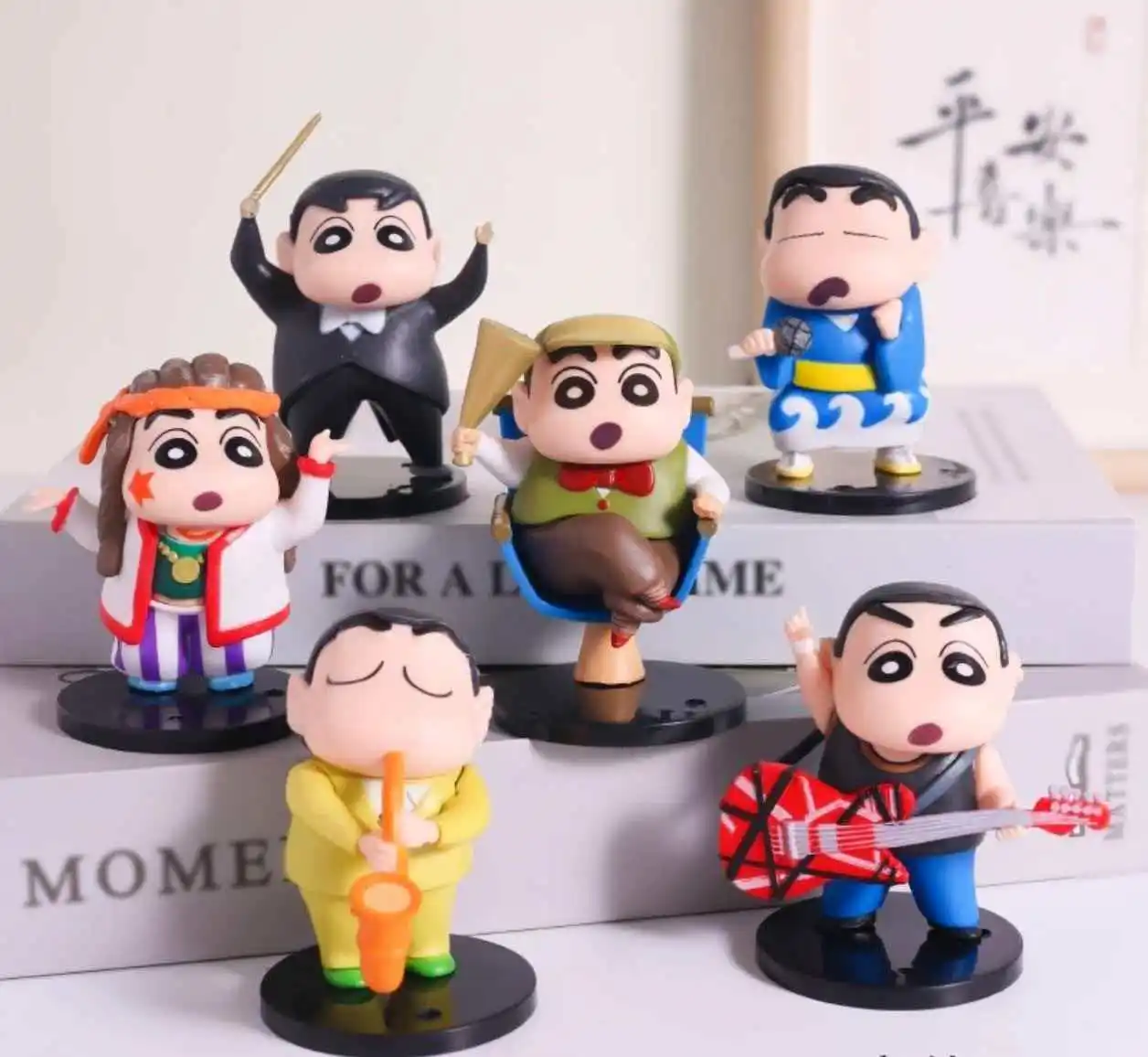 

Новинка: Серия музыкальных фигурок Xiao Xin Dream Artist, коллекционная кукла ручной работы, настольное украшение, подарок-сюрприз на праздник для фанатов.