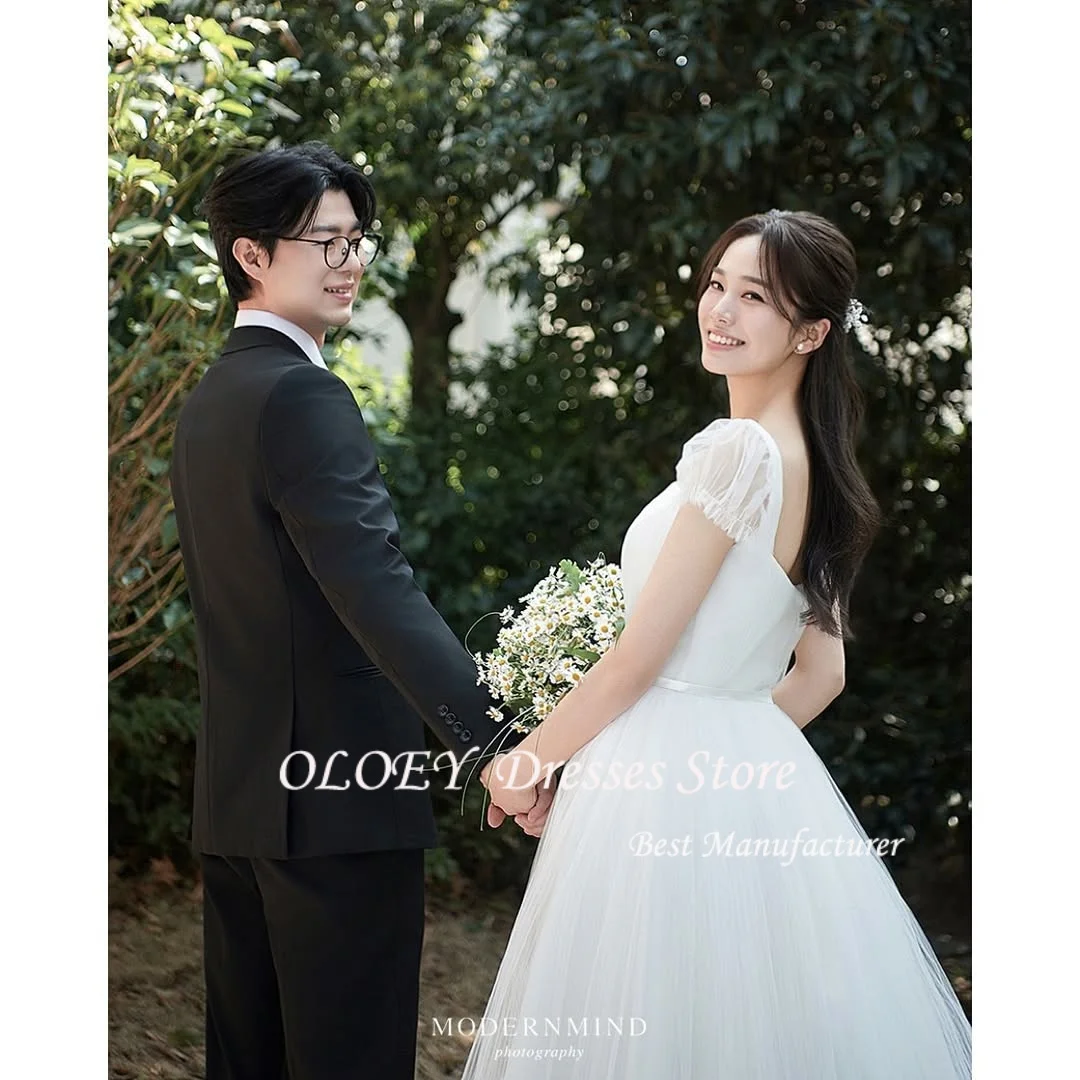 OLOEY Prosta satynowa suknia ślubna Korea Sesja zdjęciowa Kwadratowy kołnierzyk Długość podłogi Suknie ślubne Gorset 웨딩드레스 Dostosowane