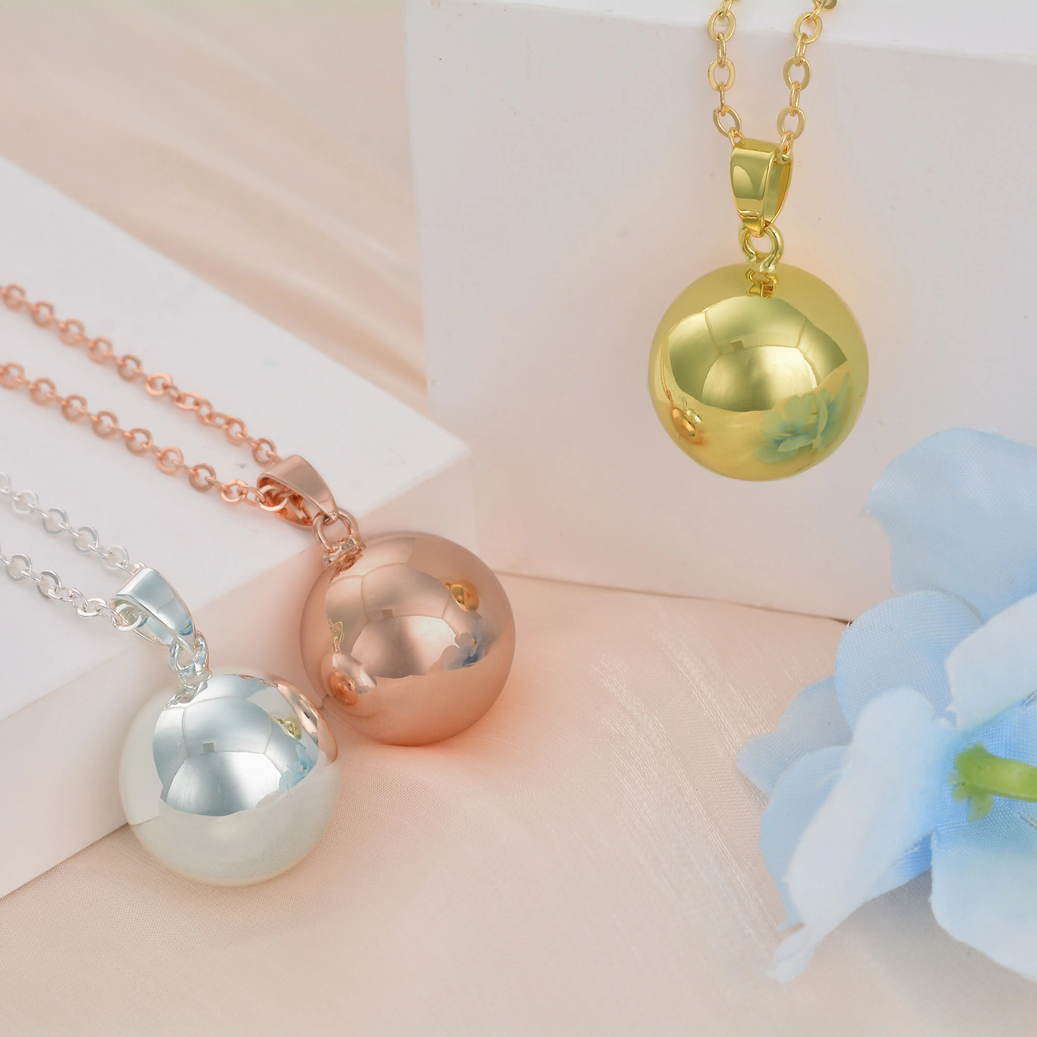 Eudora Harmony Ball Angel Caller Pregnancy Bola Pendant Necklace Simple Smooth Chime Bell Ball Jewelry for Women Mom\'s day Gift