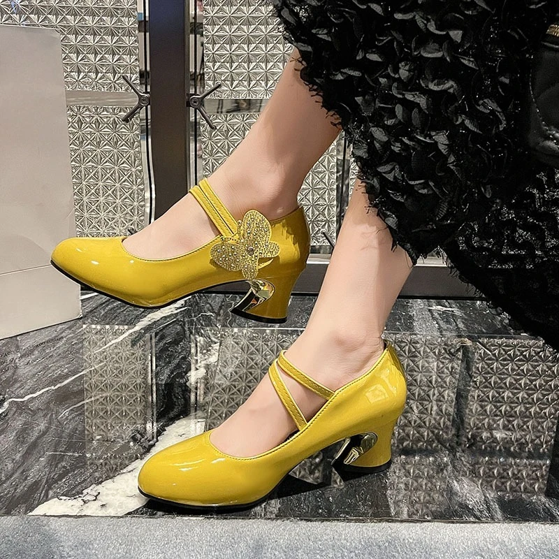 

New Round Toe Patent Leather Waterproof Kitten Heels for Autumn Rhinestone Butterfly Strap Single Shoes