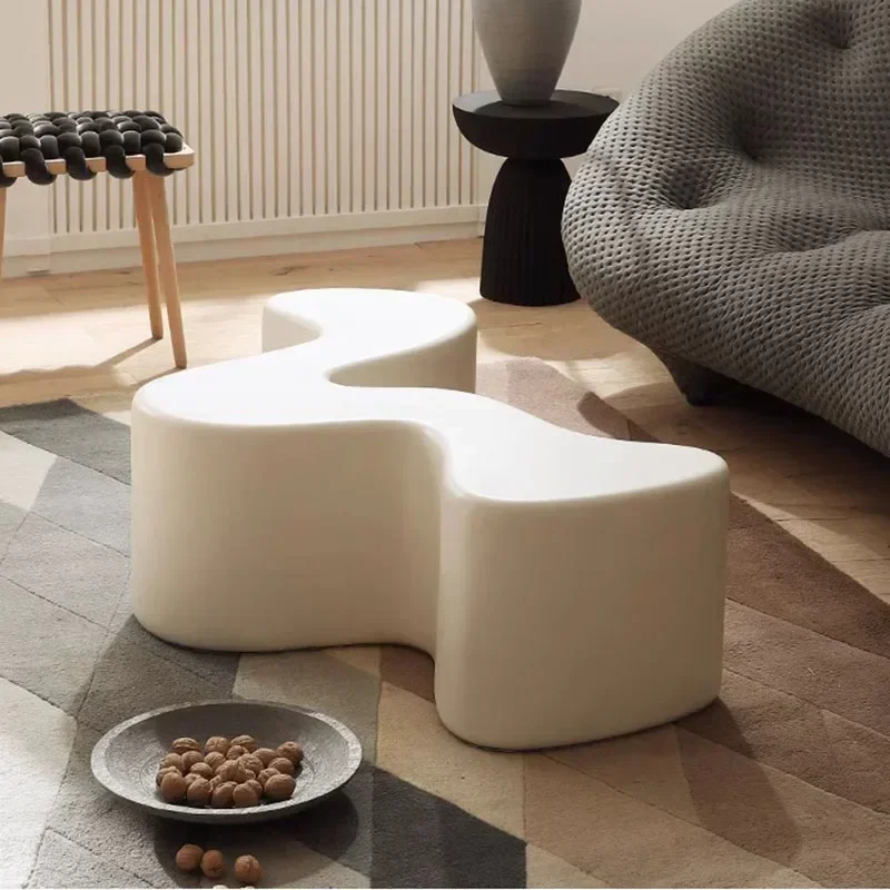 TAO Black Coffee Table, Nordic Minimalist Style With Irregular Curves, Easy To Match With Wooden Coffee Tables For Small Apartme