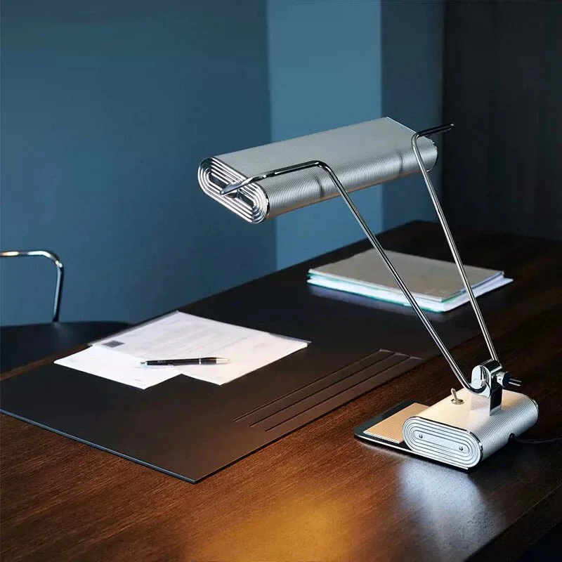 Bauhaus retro bedroom lamp, classic medieval style, study desk, reading lamp