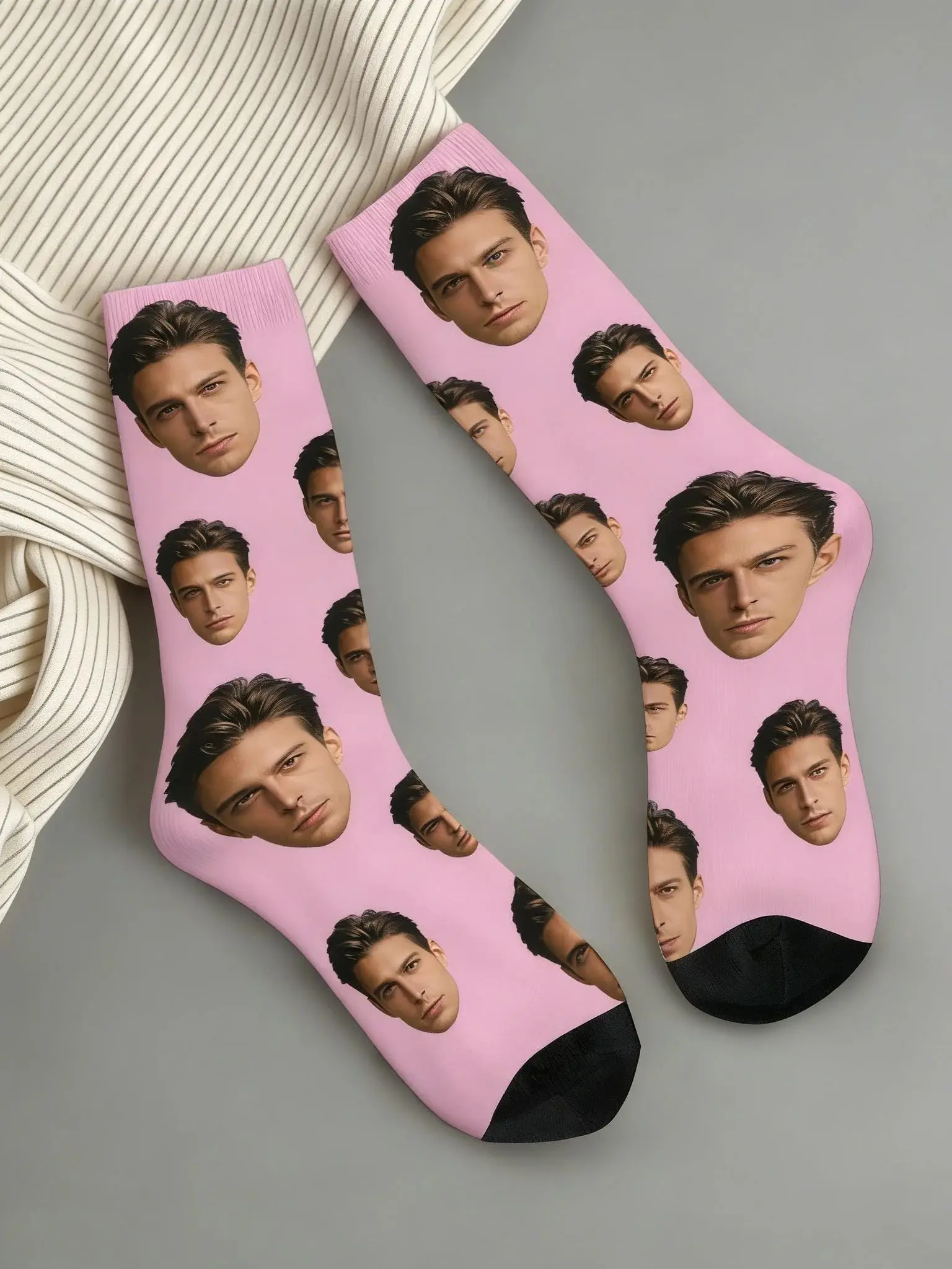 Benutzerdefinierte Avatar-Socken für Männer und Frauen, individuelle Fotosocken, personalisierte Bildsocken, Fotosocken, personalisierte Geschenke
