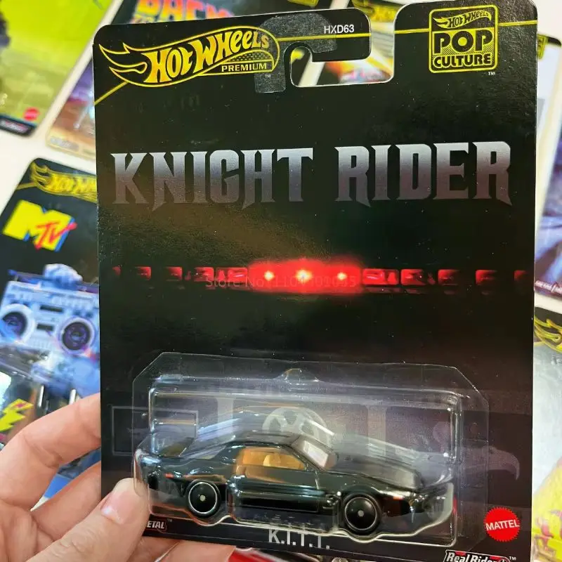 2025 هوت ويلز نايت رايدر K.I.T.T. أسود # 83 ثقافة البوب K.I.T.T Hxd63 ريترو الترفيه K.I.T.T 1/64 دييكاست سيارة لعبة هدية #5
