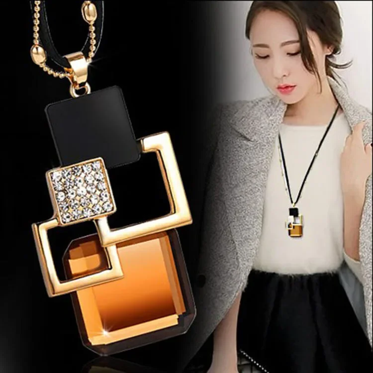 2024 Fashion Square Geometric Crystal Long Necklace Women Necklace Jewelry Black Chain Drops Maxi Necklaces Pendants