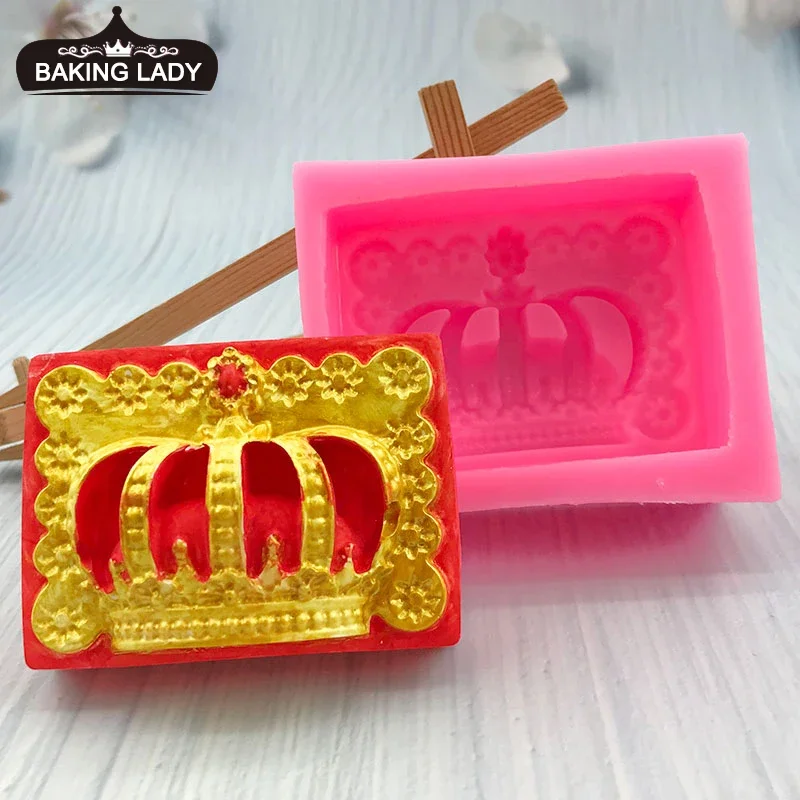 3D Crowns Shape Sil… - image