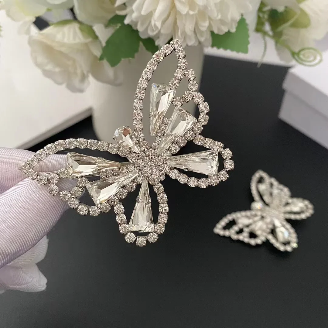 New European and American style temperament fashionable butterfly crystal hairpin, elegant design high-end hairpin hair accessor