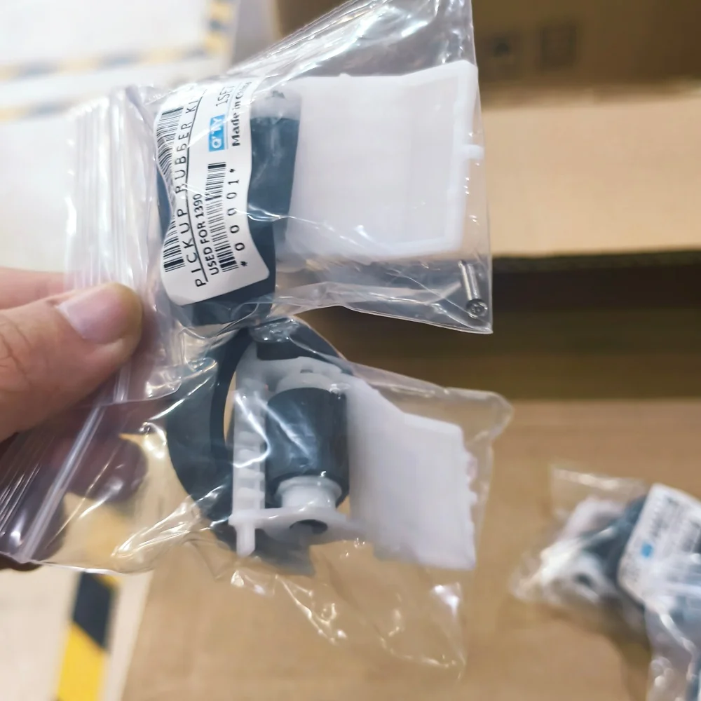 

1517053 1529149 Retard Pickup Roller for EPSON Stylus Office T1100 B1100 Photo 1390 1400 1410 L1300 L1800 R1900 1500W ME1100