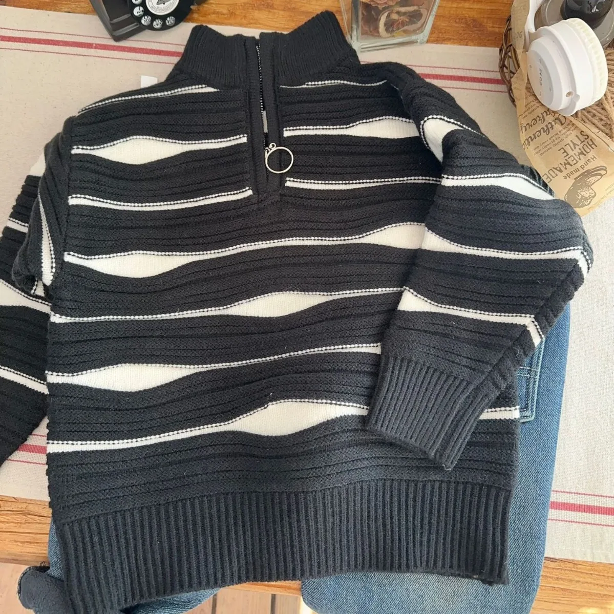 

Children Clothing 2023 Autumn Winter New Fashionable Korean Style Zipper Striped Sweater New Fashionable Casual Knitwear