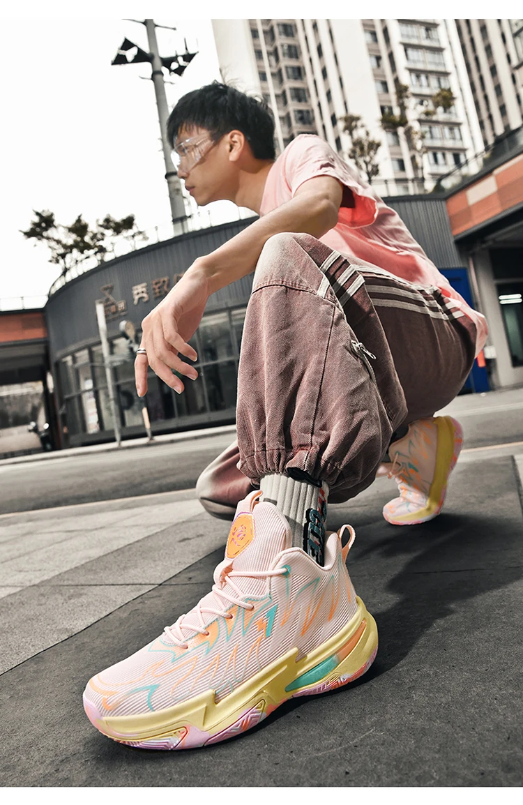 موديلات زوجين أوروبية جديدة رائعة لعام 2025 أحذية قديمة الطراز من الجلد الطبيعي للرجال أحذية رياضية منخفضة سميكة قابلة للتنفس