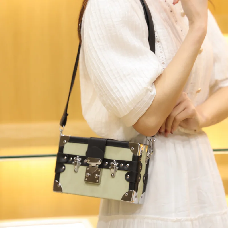 Box Crossbody Bags for Women 2024 Trend Rivet Fashion Shoulder Bag Woman Leather Vintage Luxury High Quality Small Square Bag