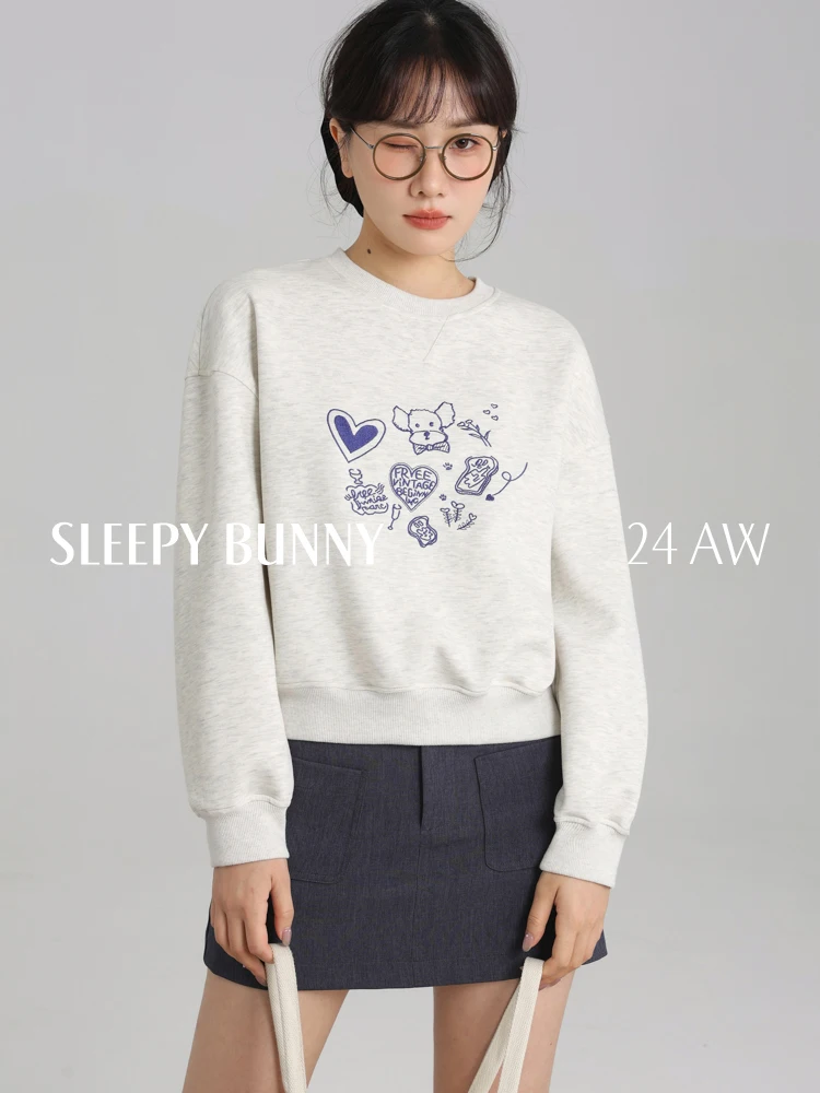 

Cute Heart Embroidery Sweatshirt for Women Casual Loose Long Sleeve Pullover Autumn Short Crop Top Slim Fit Cozy Fashion Outfit