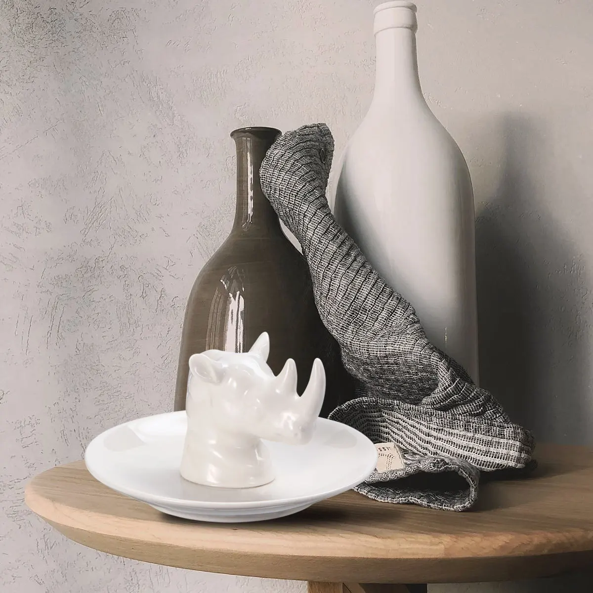 Ceramic Rhinoceros Jewelry Tray Holder Simple Design Household Crafts Great for Organizing Accessories Jewelry Storage Tray