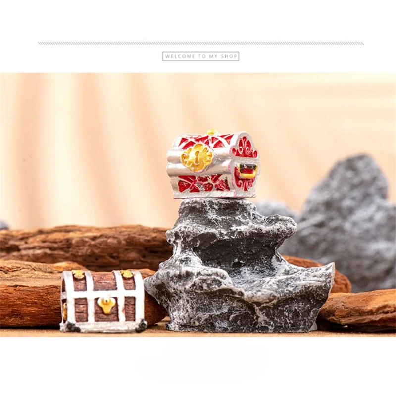 Simulation Treasure Chest Box Antique Creative Resin Fish Tank Landscape Coins Case Figurines Craft Gifts Aquarium Ornaments