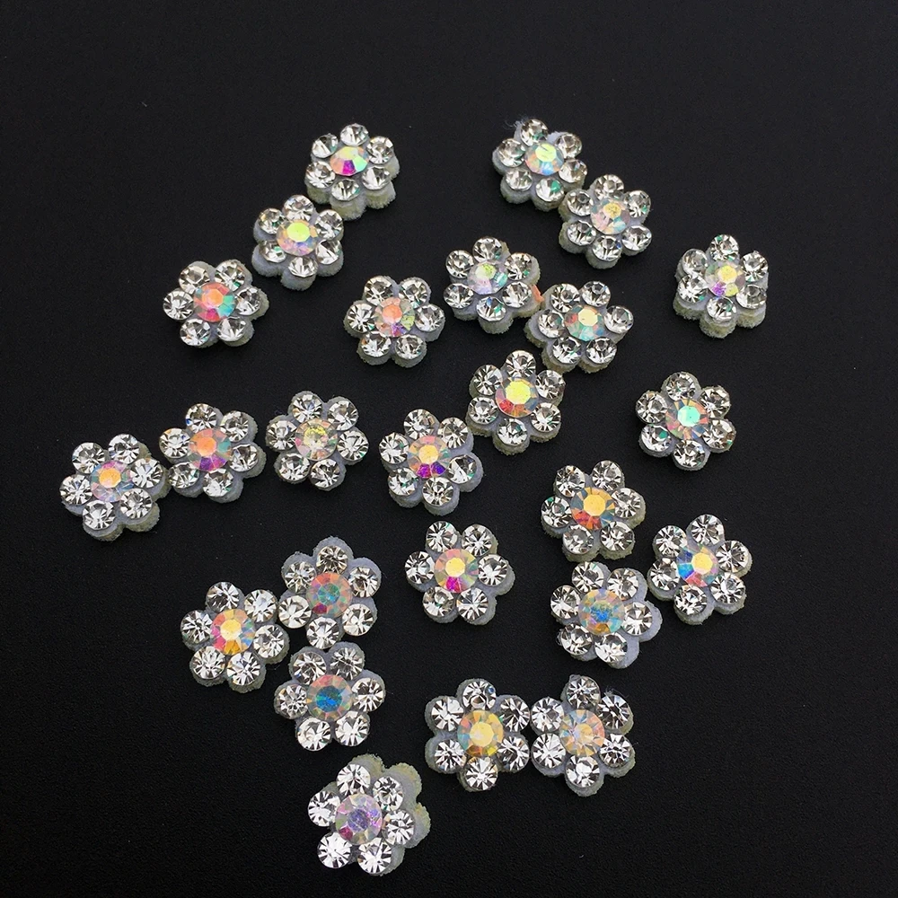 50pcs 3D Sew-On Diy Patch Cute Patches for Clothing Flower Patches Sew on Patches Pearl Applique Rhinestone Flowers