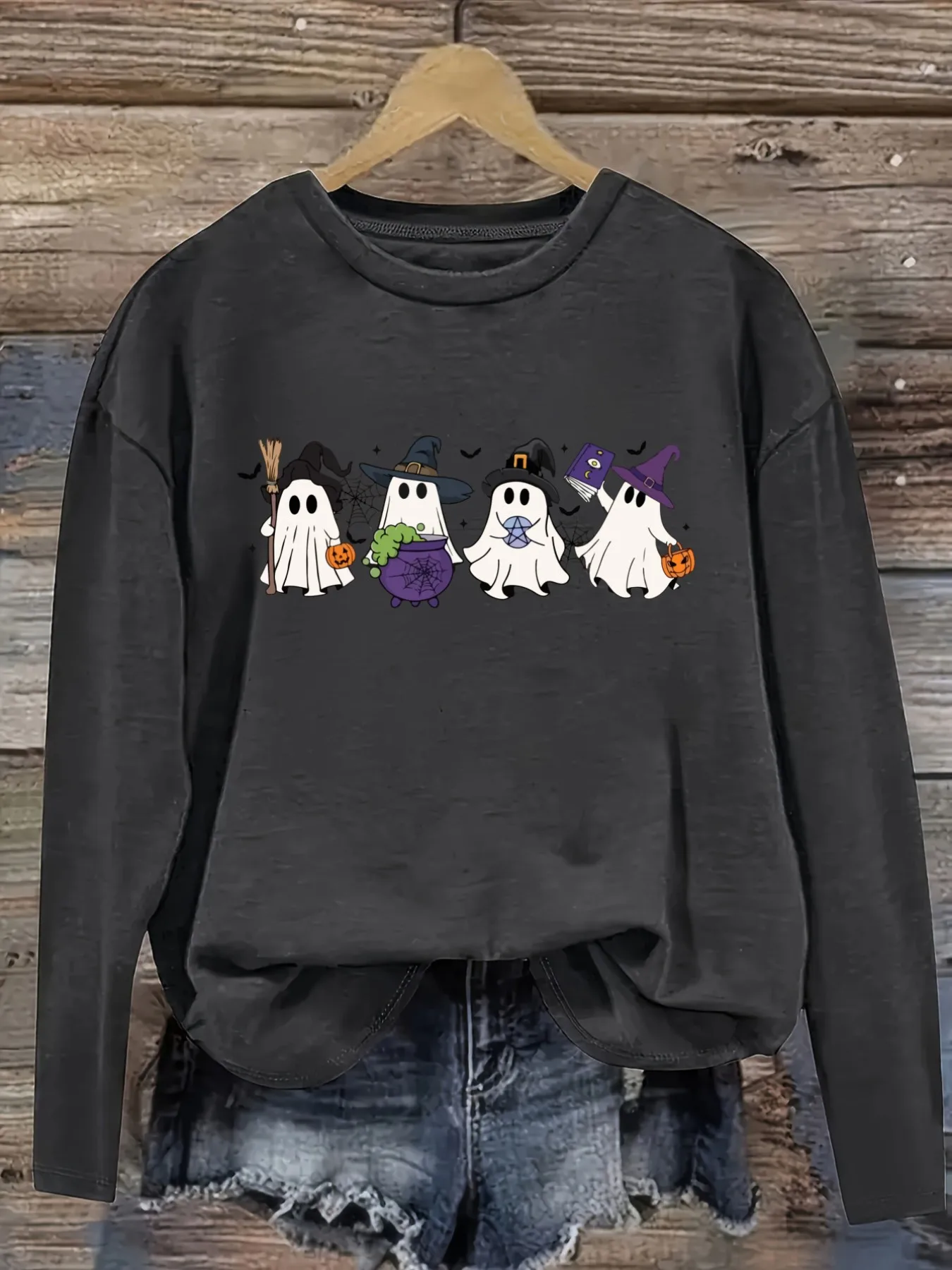 Women's Casual Long Sleeve Crew Neck T-Shirt Cute Halloween Ghosts Witch Print Design, Round Neck Women's Clothing, Machine Washable, Slightly Elastic, Loose Fit, Spring Autumn Winter Women's T-Shirt, Halloween Costume Outfit view 2