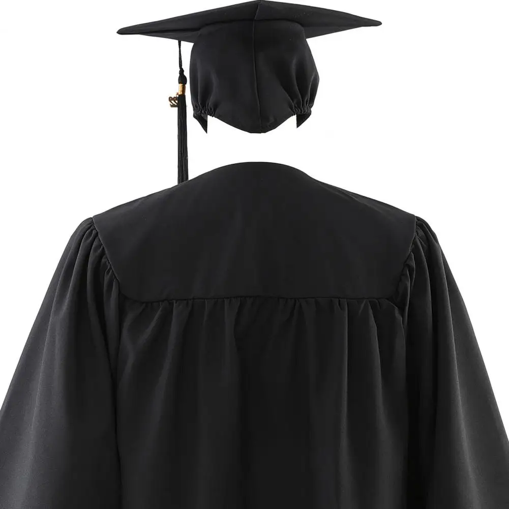 Gift for Graduates Adults Unisex Matte Graduation Cap Gown Set with 2026 Tassel Preschool Kindergarten Graduation Cap Gown Set