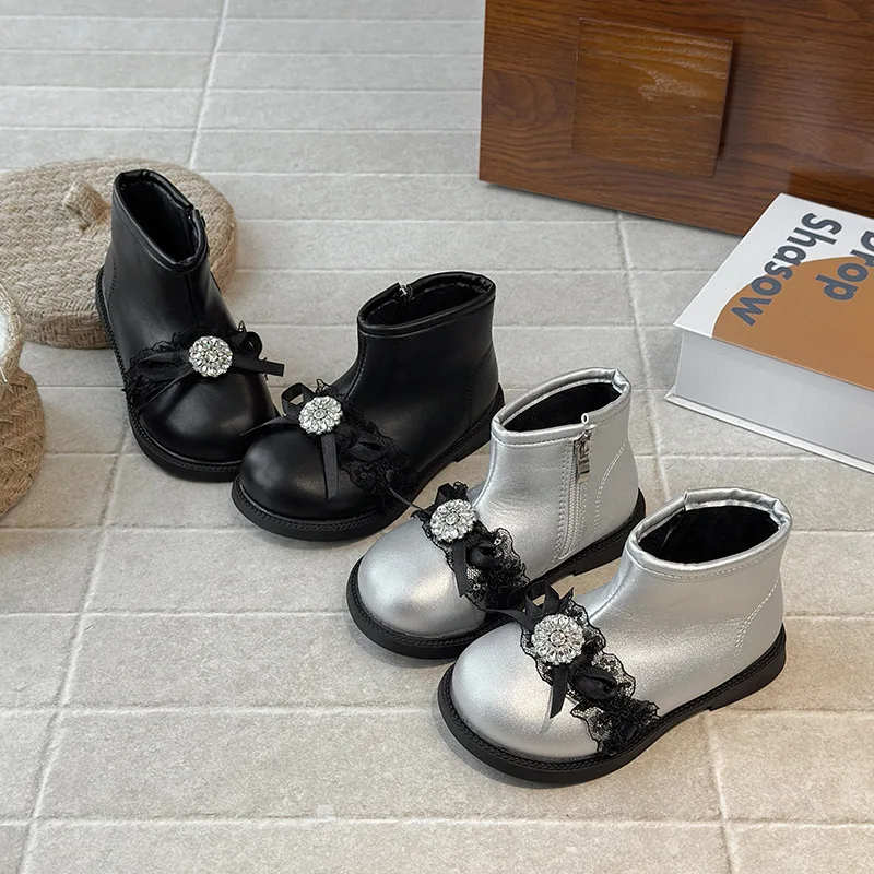 

Children Princess Short Boots for Girls 2025 Winter New Fashion Korean Style Soft Bottom Anti-slippery Versatile Catwalk Shoes