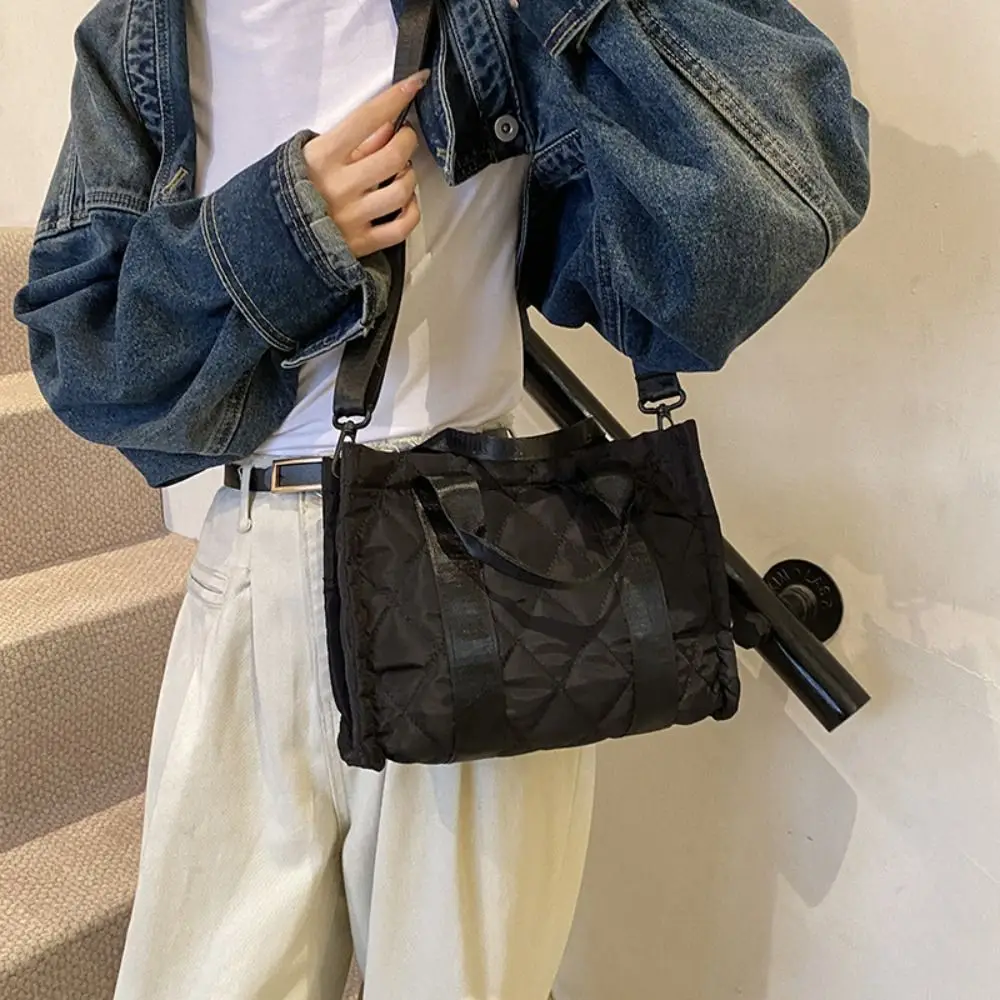 

Korean Style Space Cotton Crossbody Bag Rhombus Plaid Solid Color Korean Shoulder Bag Bucket Bag Large Capacity Small Puffer Bag