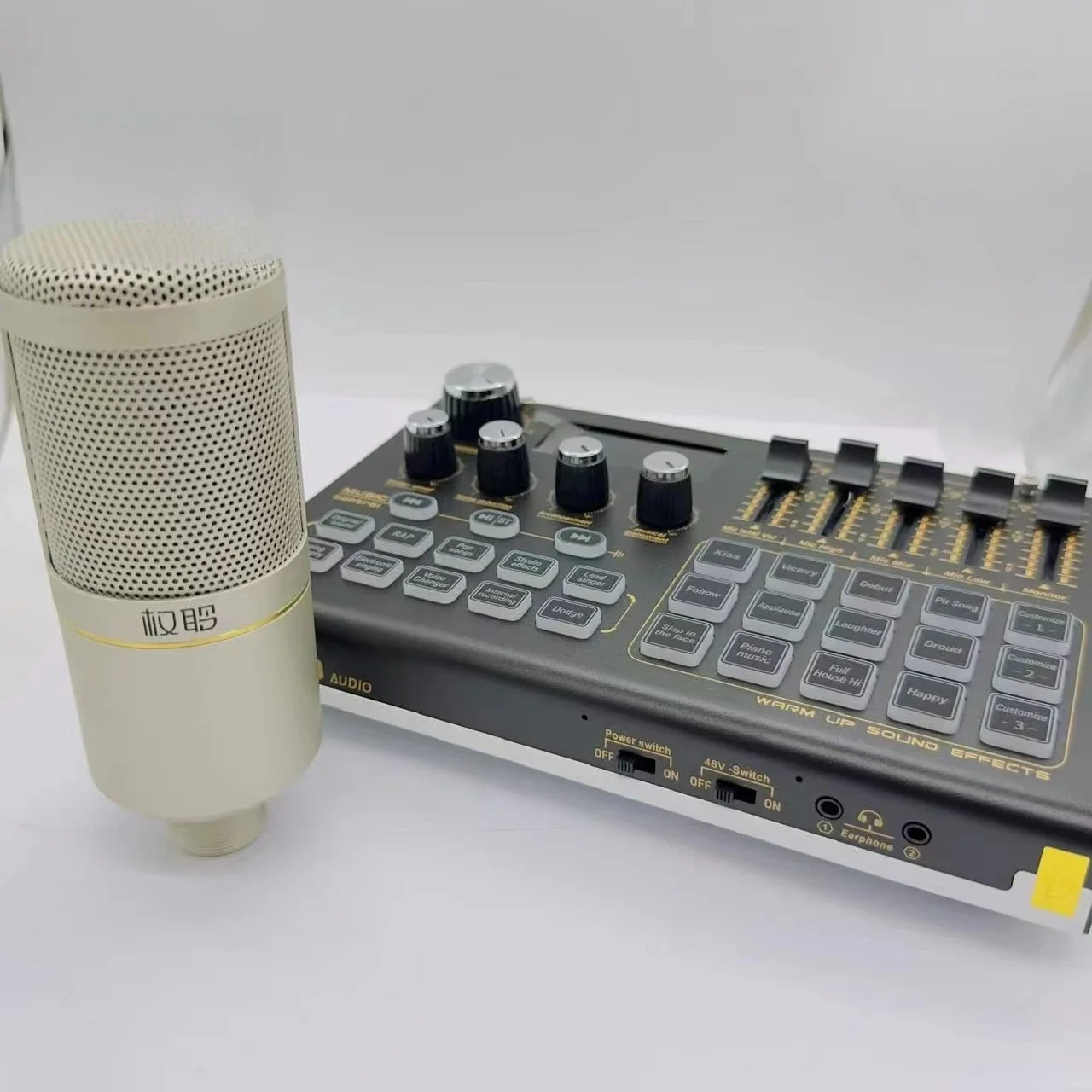 

Комплект Quan Ling X9: полностью металлическая звуковая карта для прямых трансляций + микрофон с большой диафрагмой QL