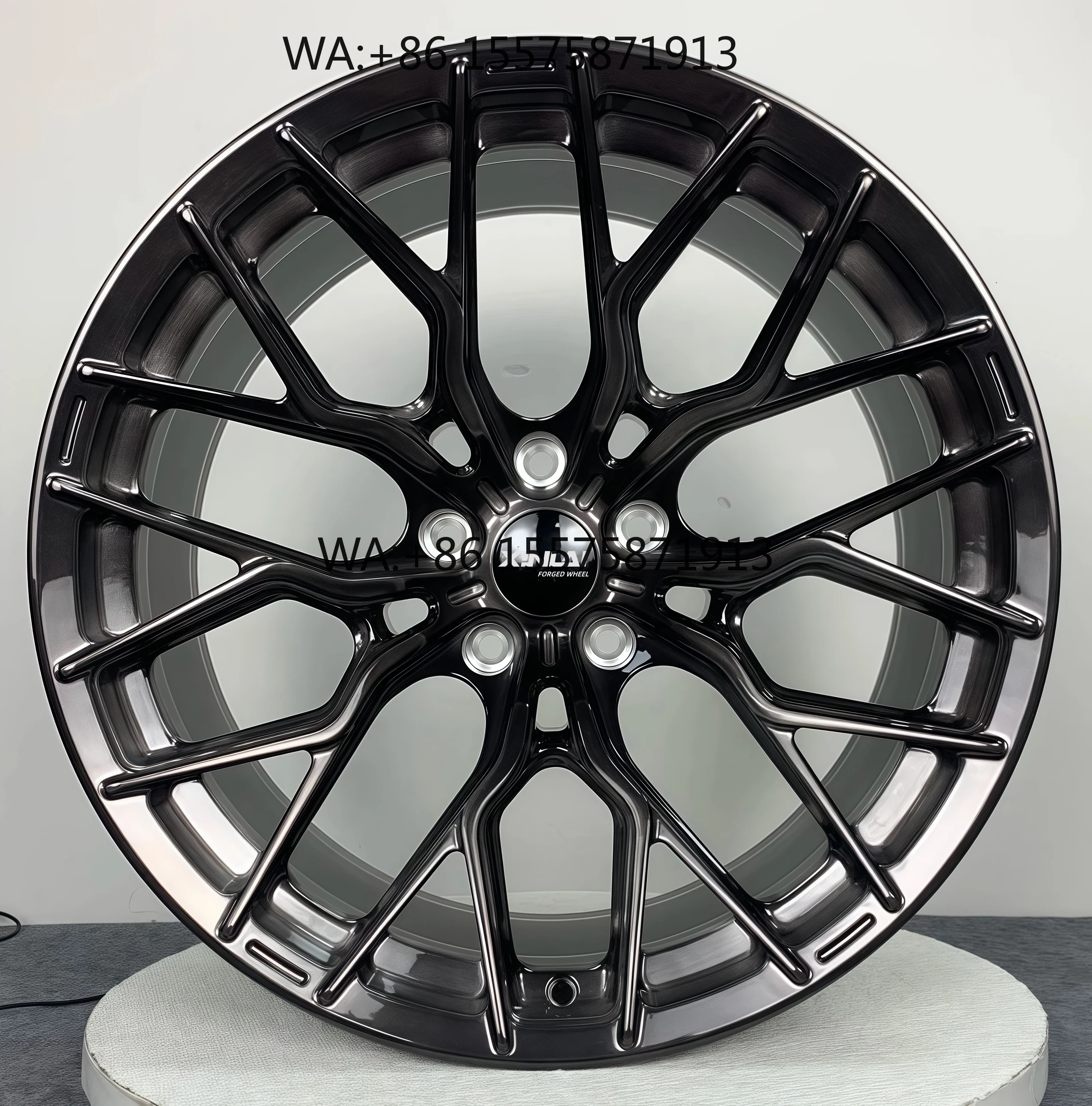 Customizable Monobl…