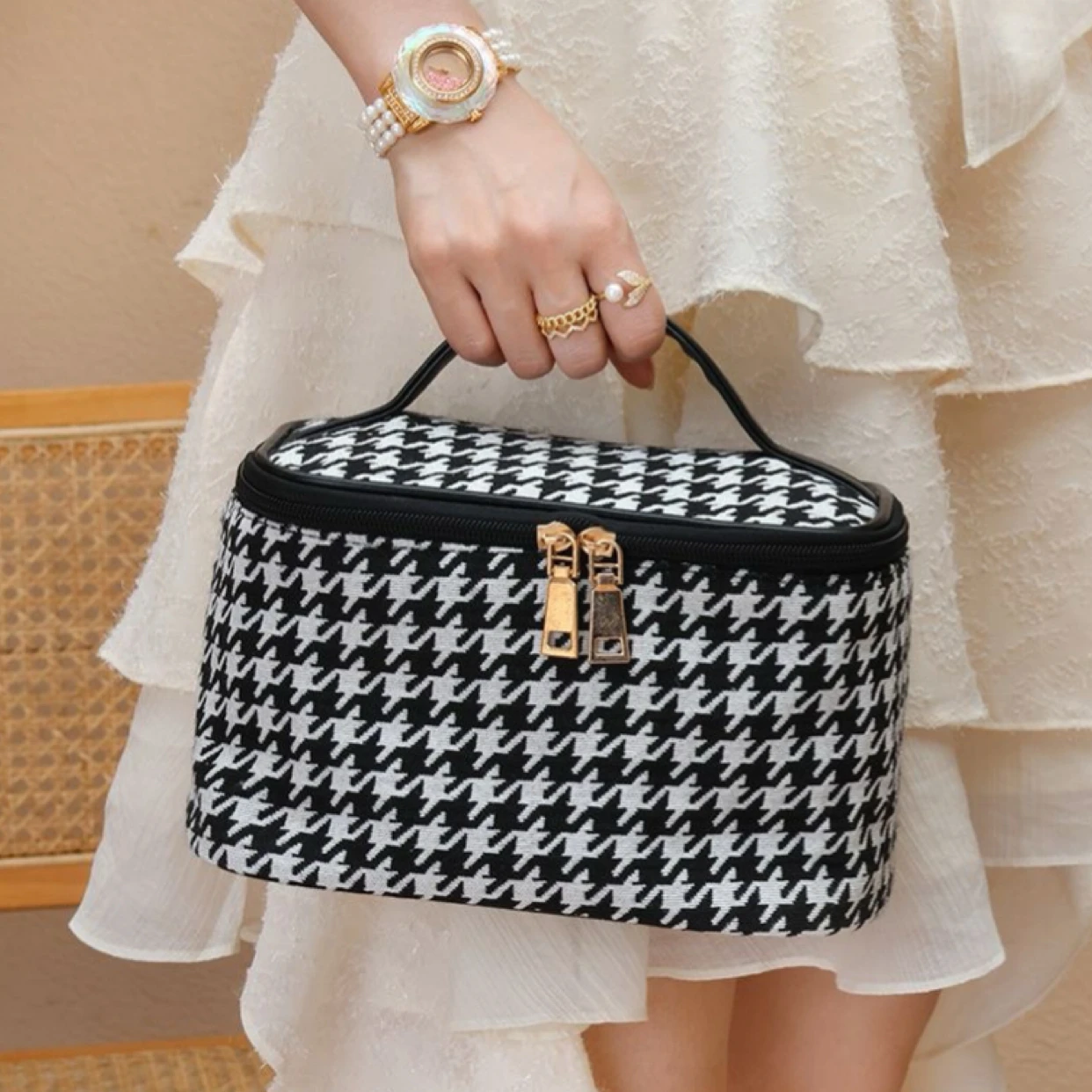 New Houndstooth Cosmetic Bag, Simple Small Fragrance Portable Storage Bag, 大容量 Cosmetics Storage Box Wholesale