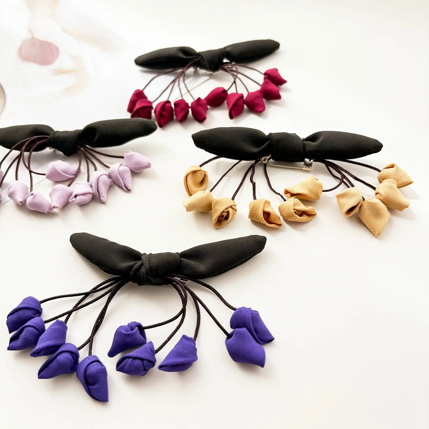 Chinese Style Hanfu Fashion Brooch Cute Bow Tassel Colorful Tulip Bud Delicate Mixed Material Brooch For Women Dress Coat Decor