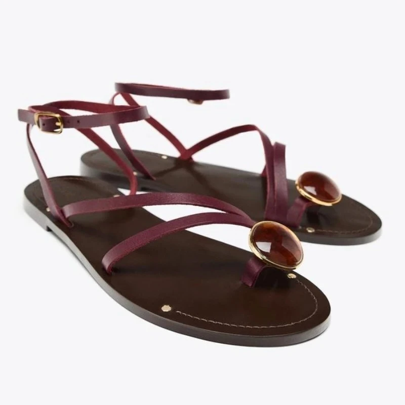 

Брендовые сандалии Gem, женские повседневные пляжные туфли на плоской подошве с узким ремешком и пряжкой на щиколотке, удобные нескользящие женские шлепанцы Sandalias De Mujer