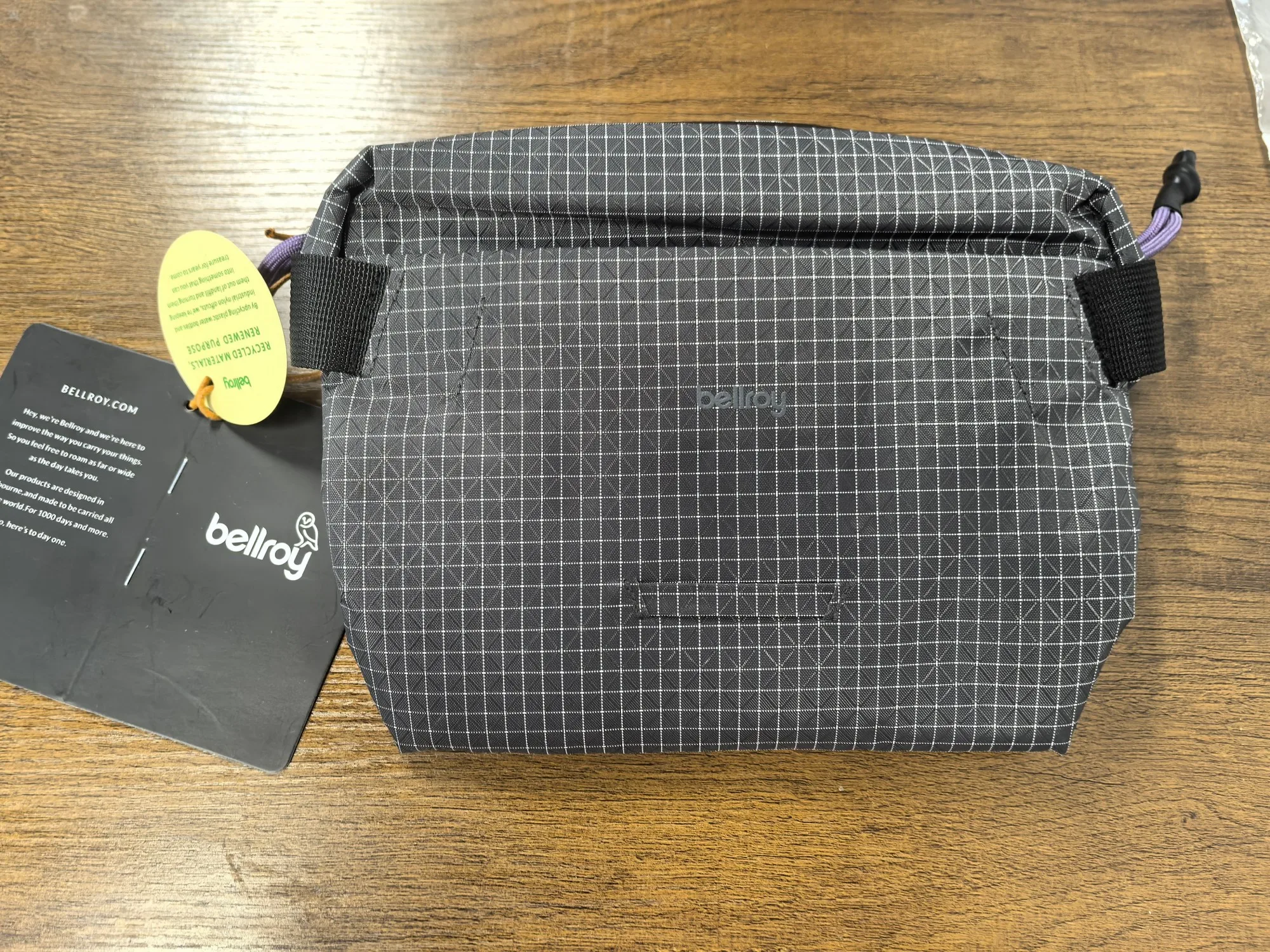 Bellroy Lite Sling Mini 4L 7L Water-Resistant Lightweight Chest Bag Unisex Crossbody Shoulder Bag Outdoor Waist Pack Purse