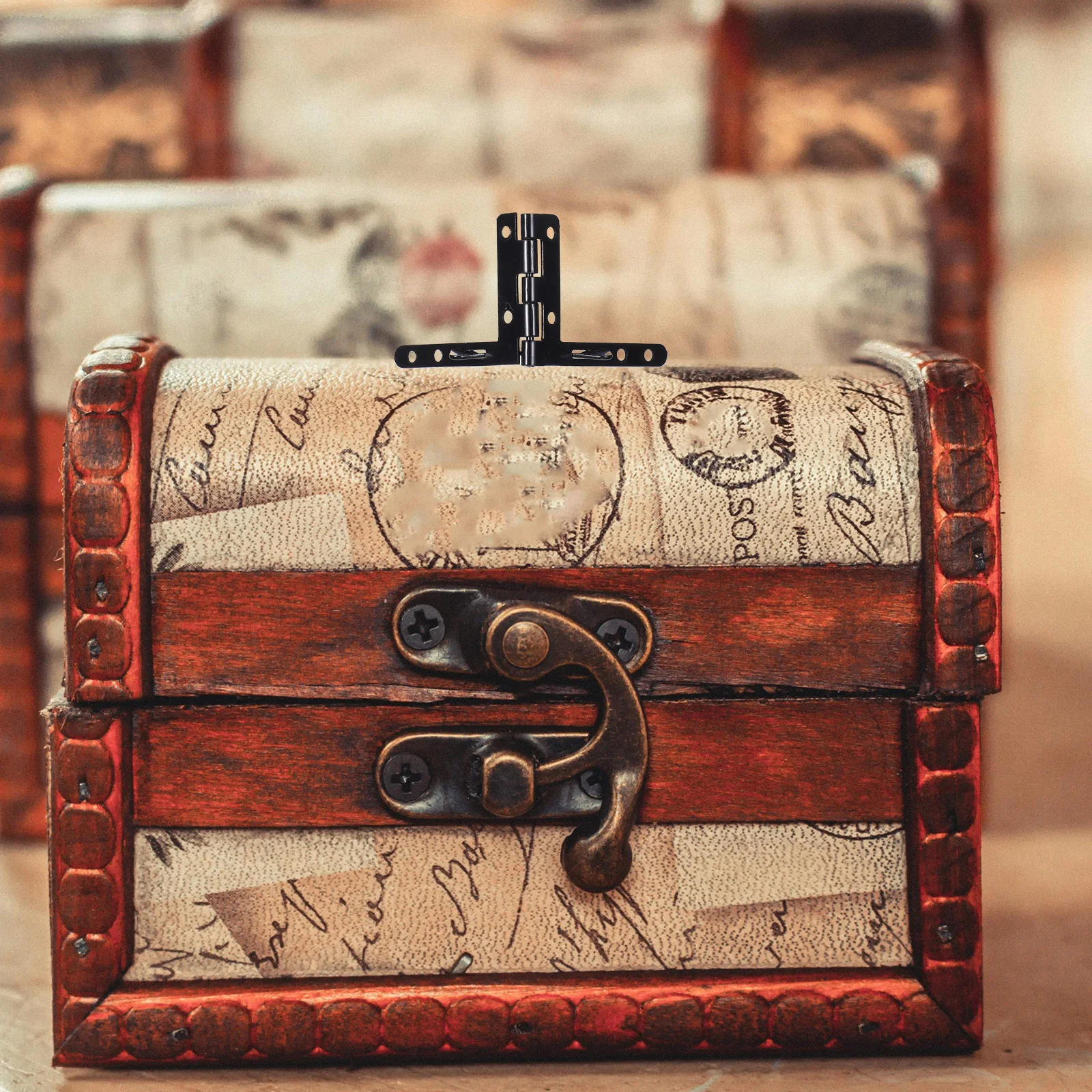 

4Pcs 90 Degree Hinges 31x41mm 2.6mm Hole Jewelry Box Hardware Mini Cabinet Accessories Precision Crafted Smooth Opening