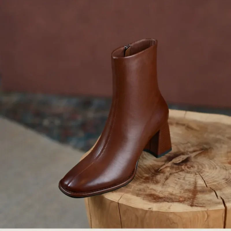 2024 Autumn and Winter New Fashion Square Head Retro High Thick Heel Side Zipper Skinny Short Boots Women\'s All-match Nude Boots