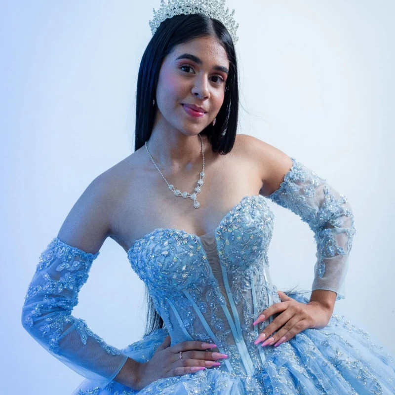 Sky Blue Shiny Quinceanera Dresses Ball Gown Off The Shoulder Applique Lace Beading Crystal Tull Corset Party Birthday Sweet 16