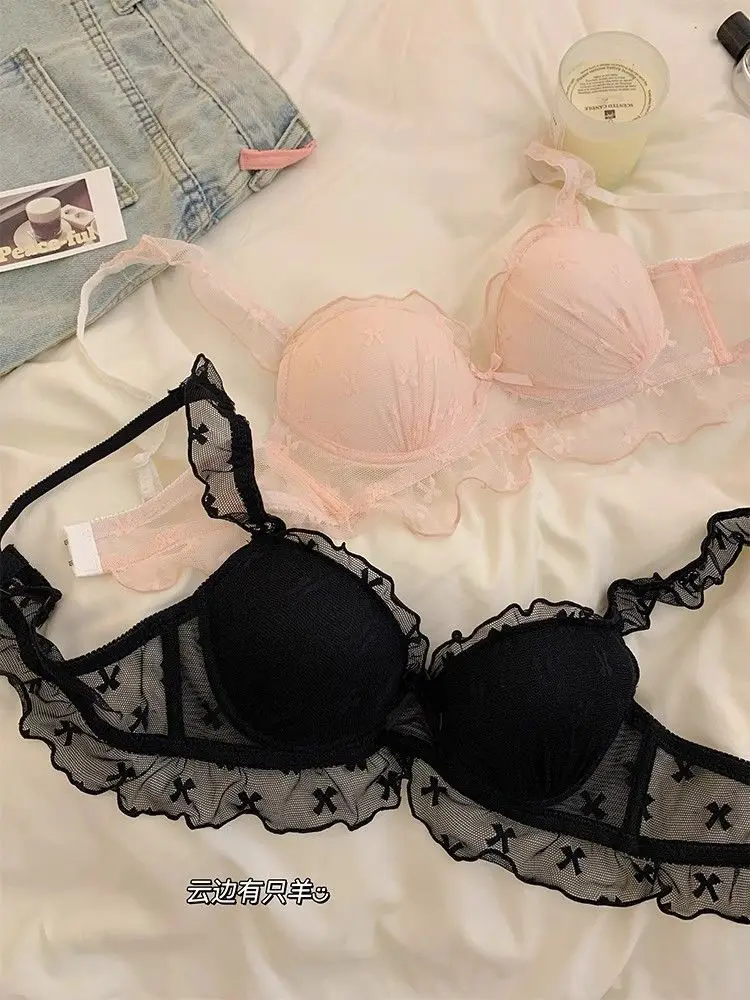Conjunto de lencería de encaje con bordados de mariposas, diseño atractivo, sujetador sin aros con efecto push-up y bragas a juego, de la marca Pure Desire, suave y cómodo, ropa interior íntima.